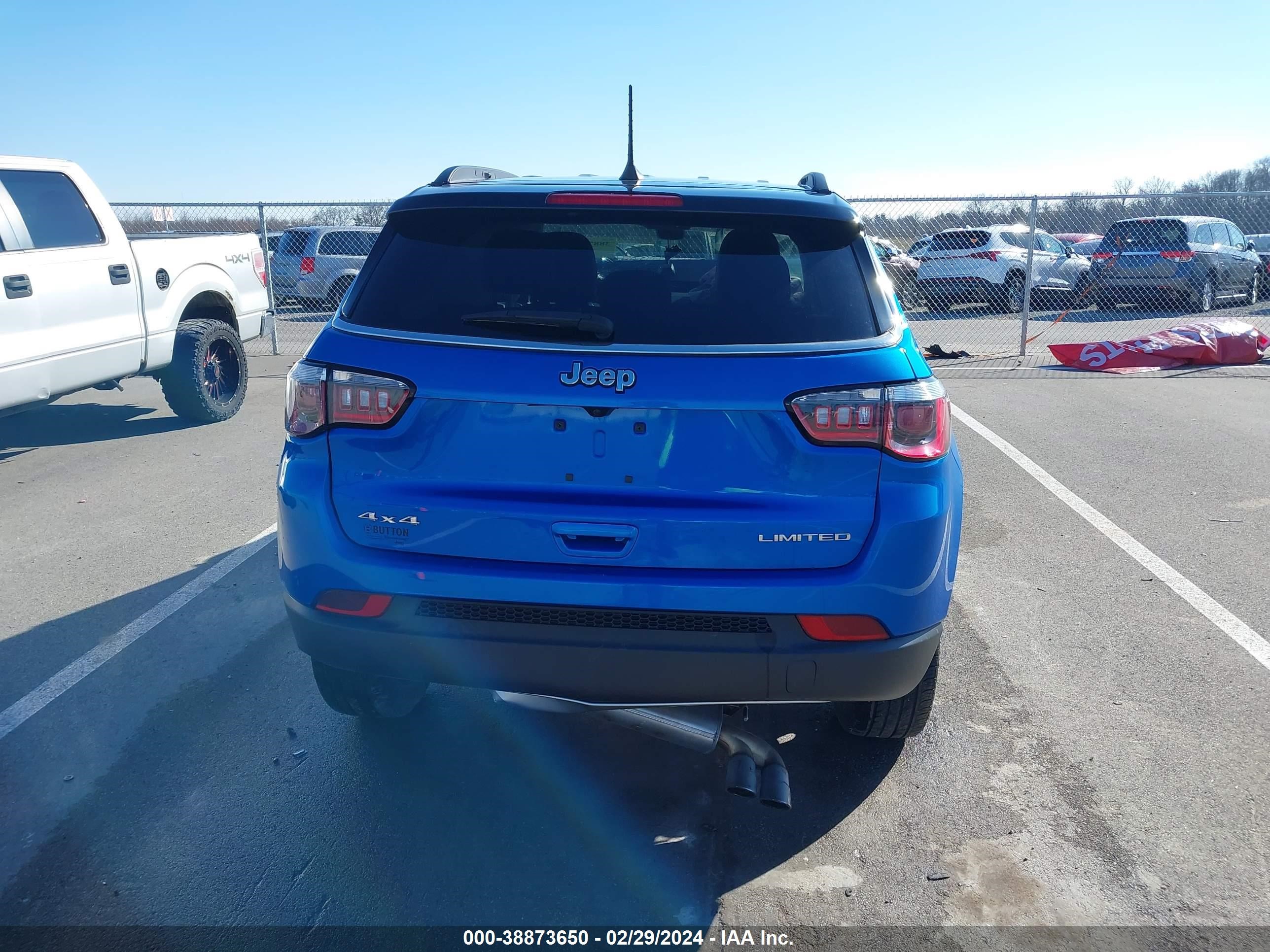 2019 Jeep Compass Limited 4X4 vin: 3C4NJDCB9KT647431