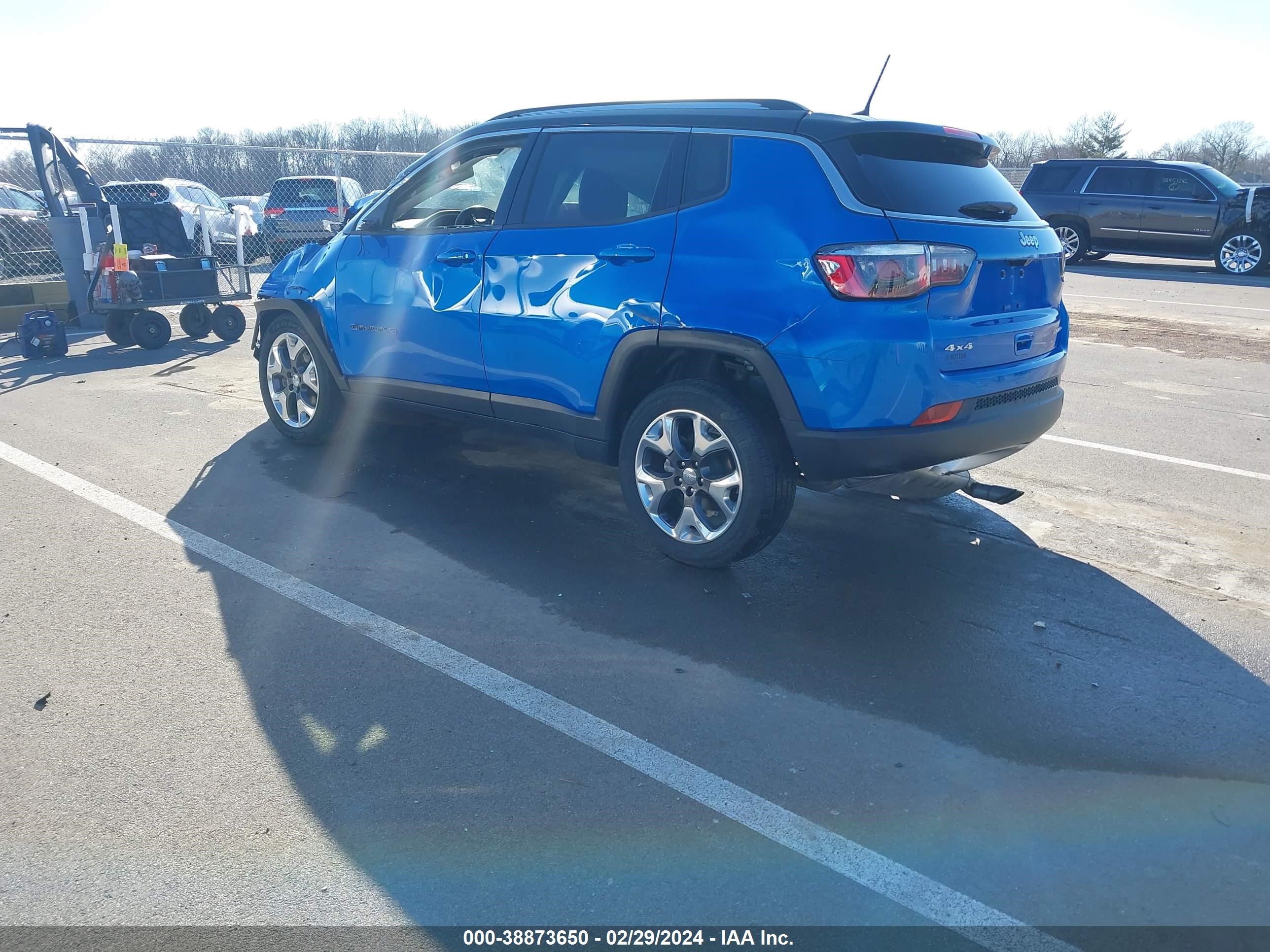 2019 Jeep Compass Limited 4X4 vin: 3C4NJDCB9KT647431