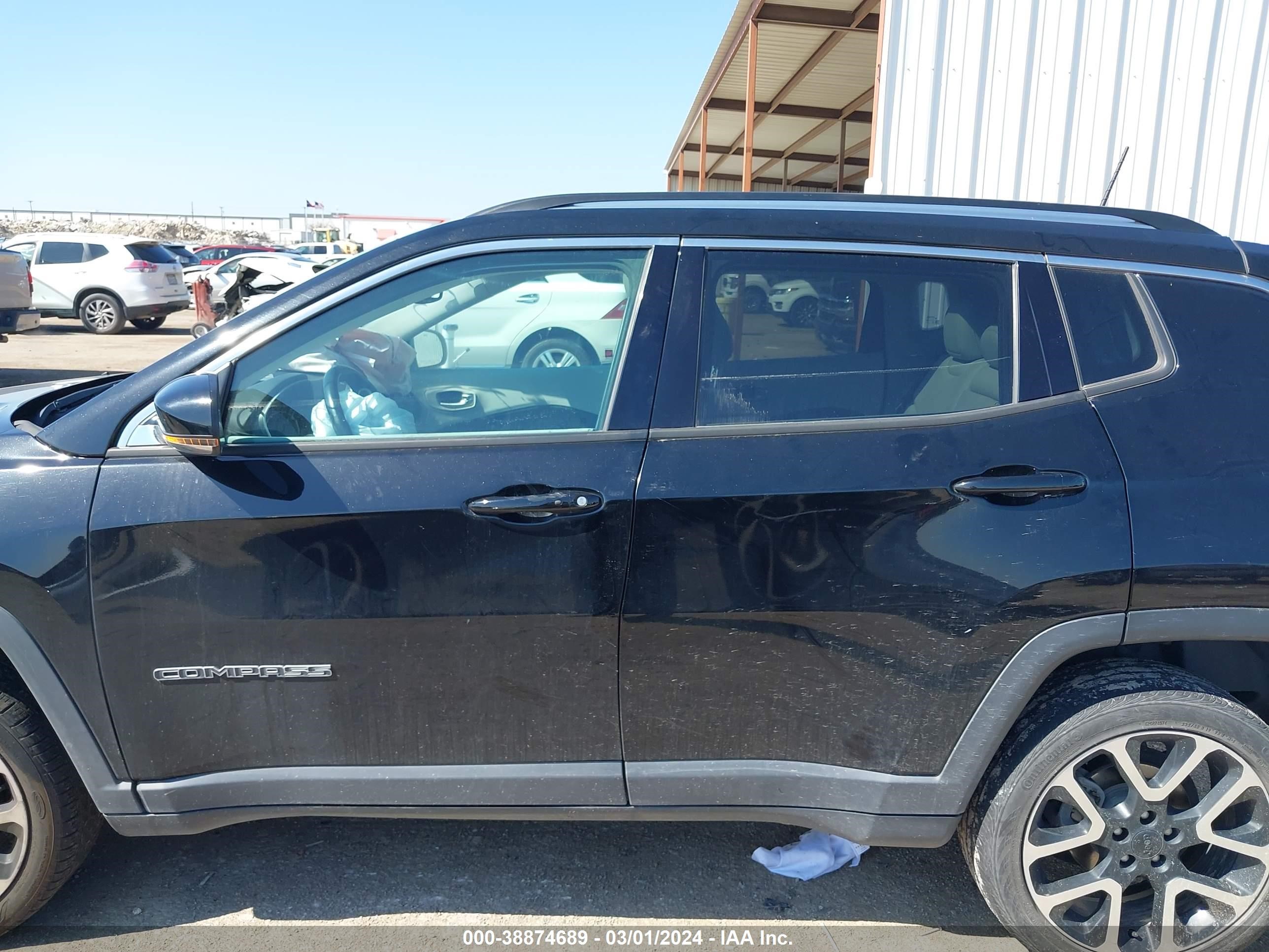 2018 Jeep Compass Limited 4X4 vin: 3C4NJDCB5JT101160