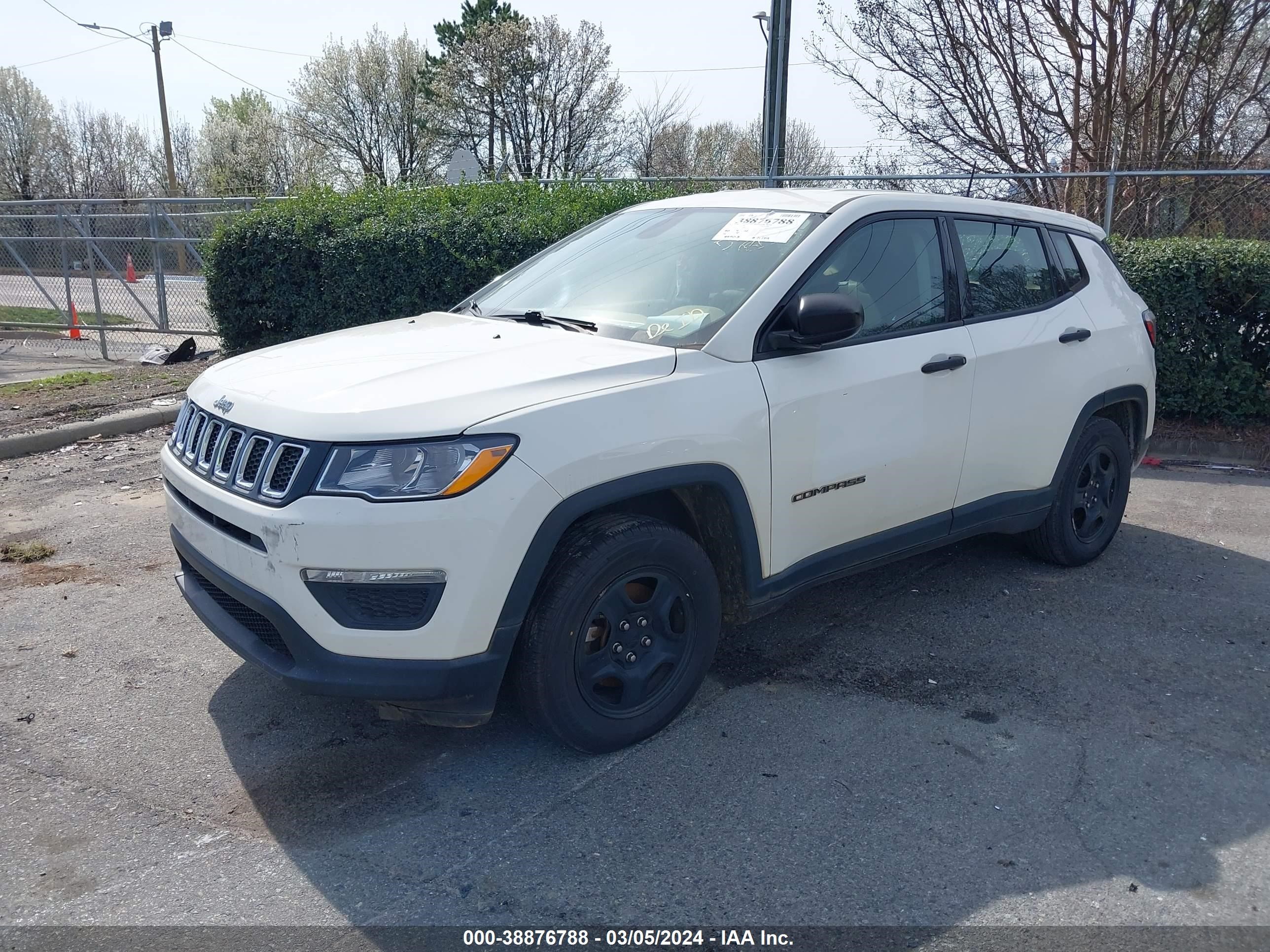 2018 Jeep Compass Sport Fwd vin: 3C4NJCAB5JT151697