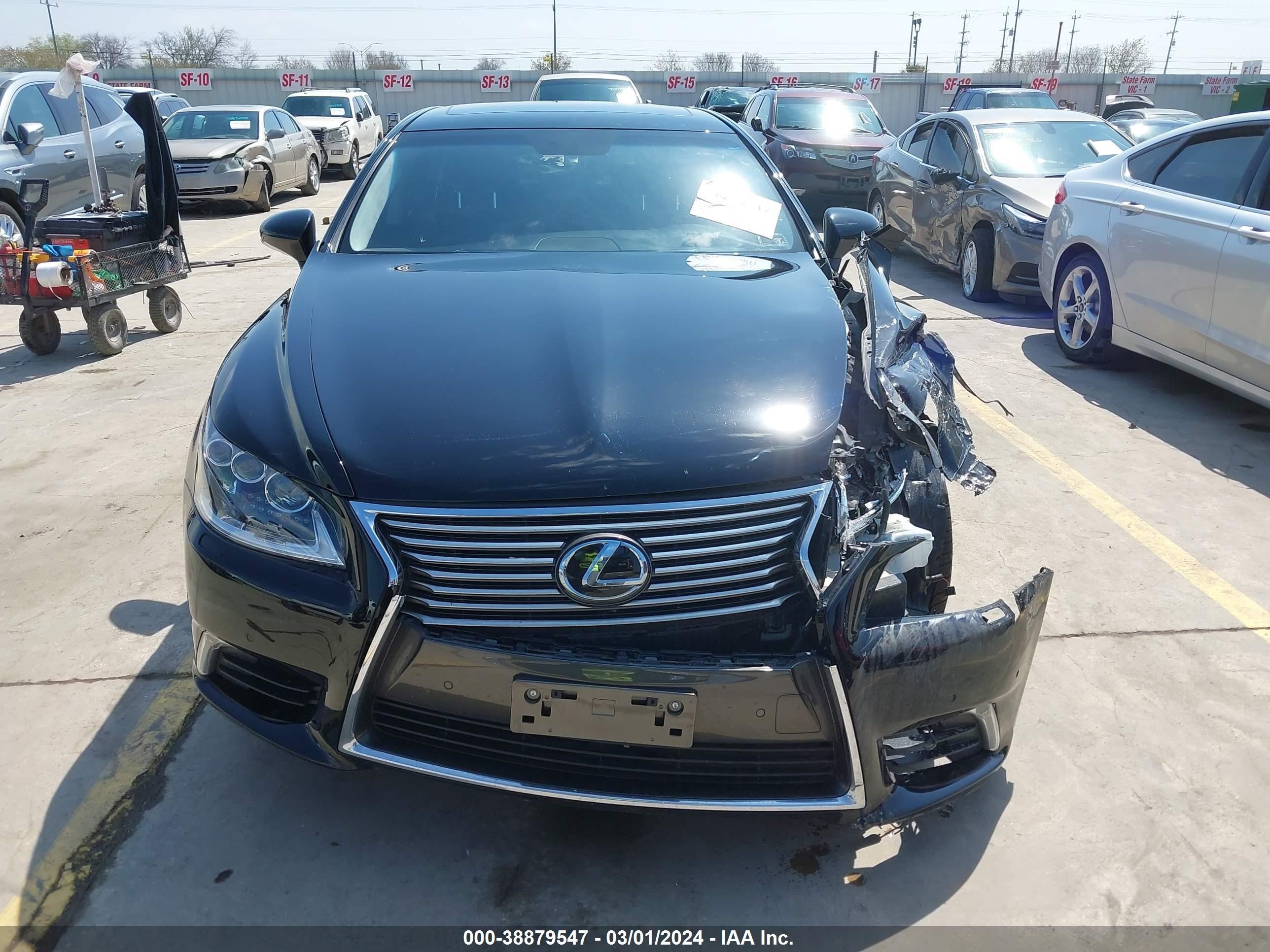 2016 Lexus Ls 460 L vin: JTHGL5EF6G5057248