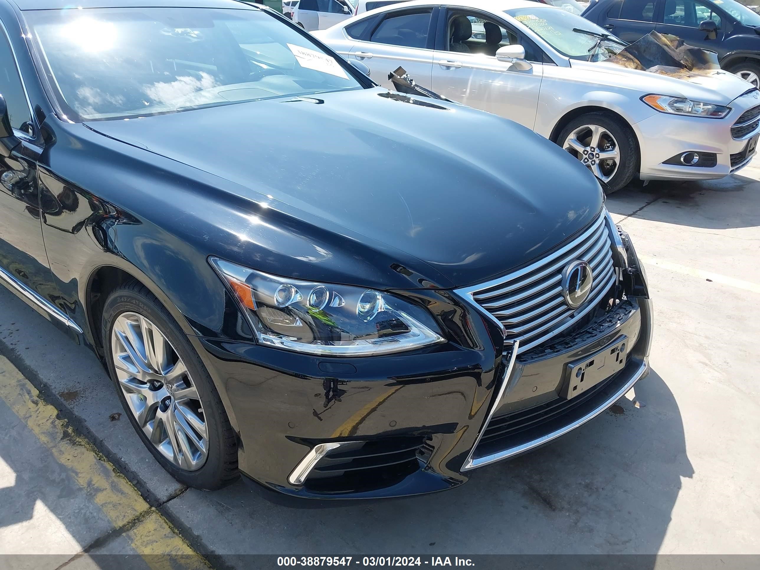 2016 Lexus Ls 460 L vin: JTHGL5EF6G5057248