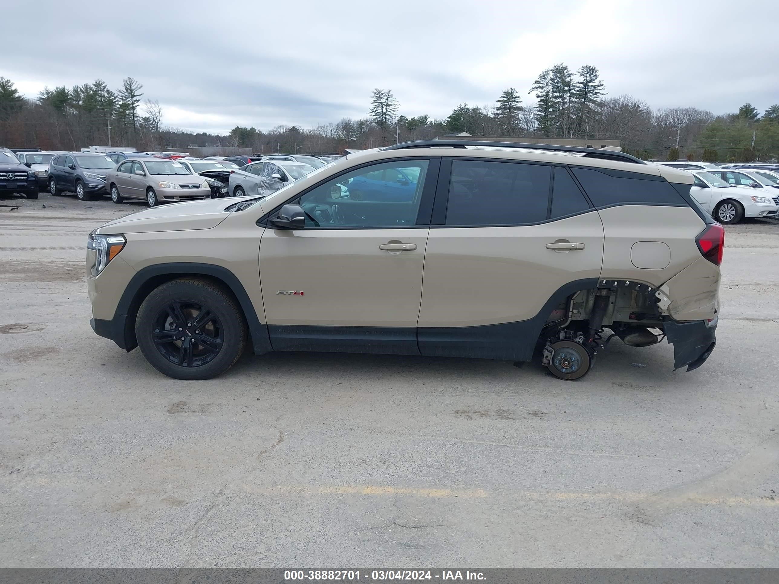 2022 GMC Terrain Awd At4 vin: 3GKALYEV5NL164308