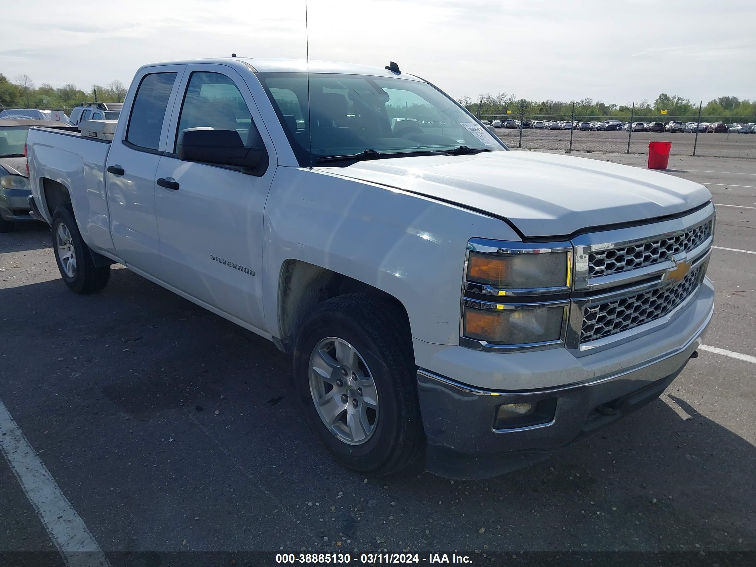 2014 Chevrolet Silverado 1500 1Lt vin: 1GCRCREC2EZ358841