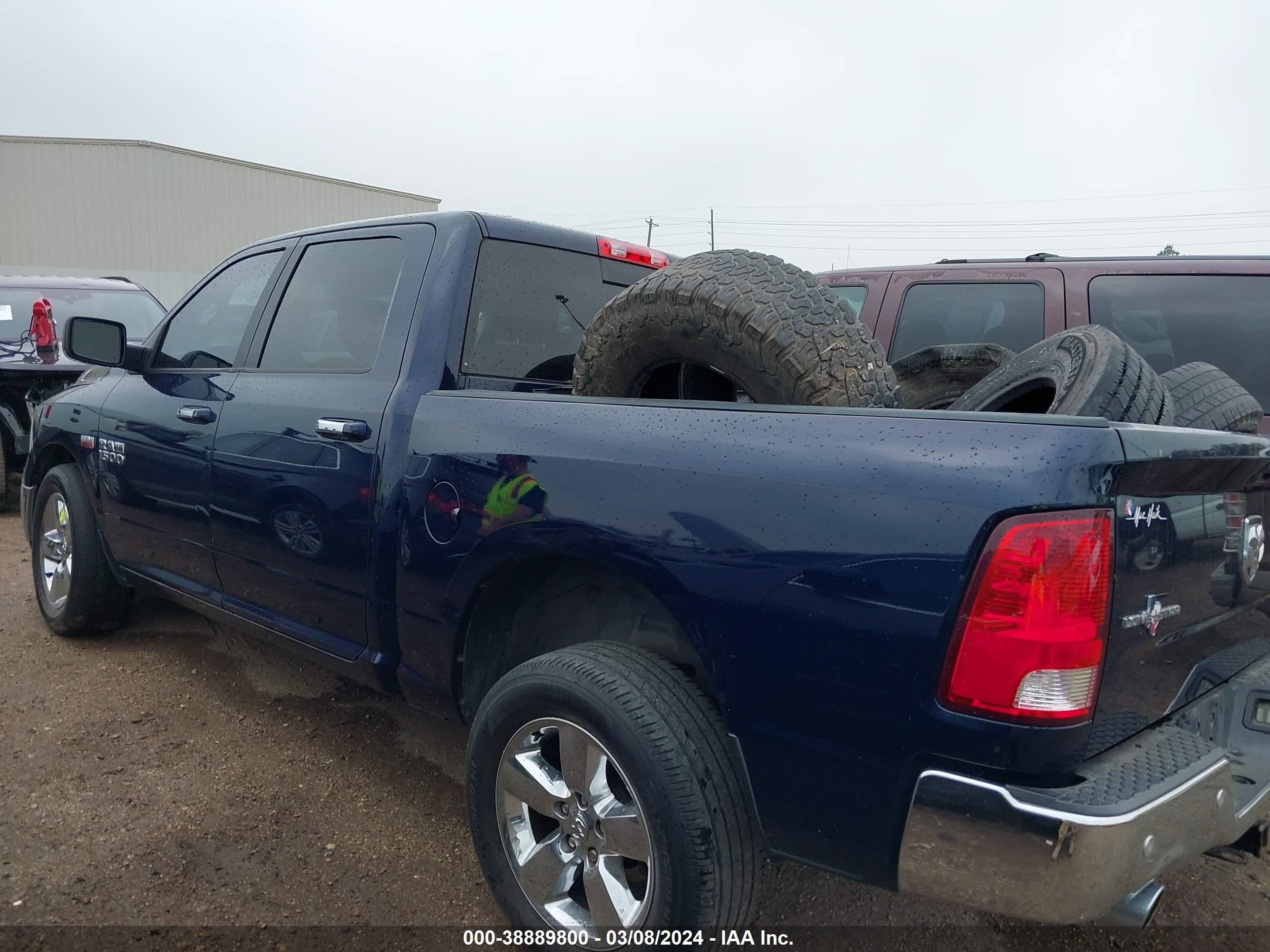 2017 Ram 1500 Lone Star 4X2 5'7 Box vin: 3C6RR6LT7HG716933