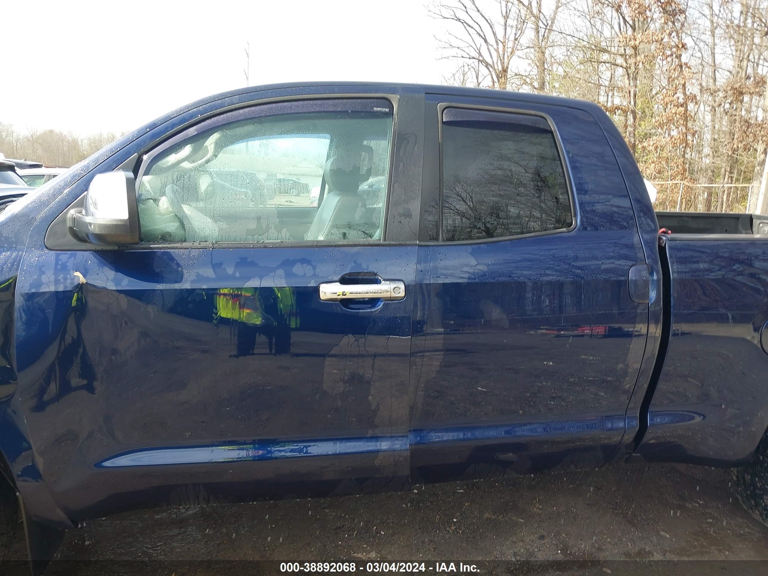 2012 Toyota Tundra Limited 5.7L V8 vin: 5TFBY5F12CX230083