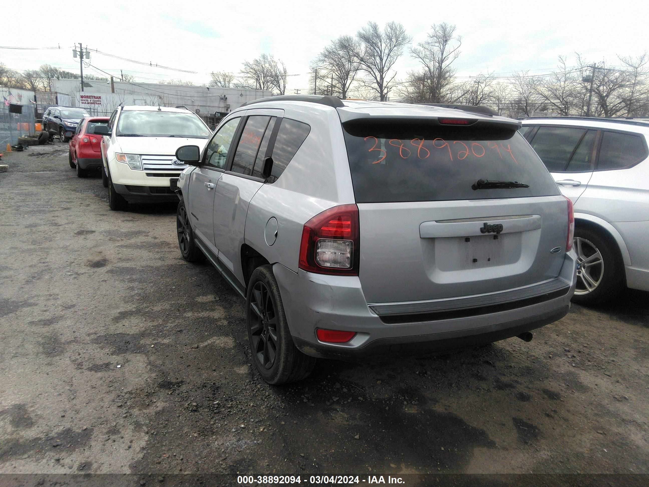 2015 Jeep Compass Altitude Edition vin: 1C4NJCBA6FD373166