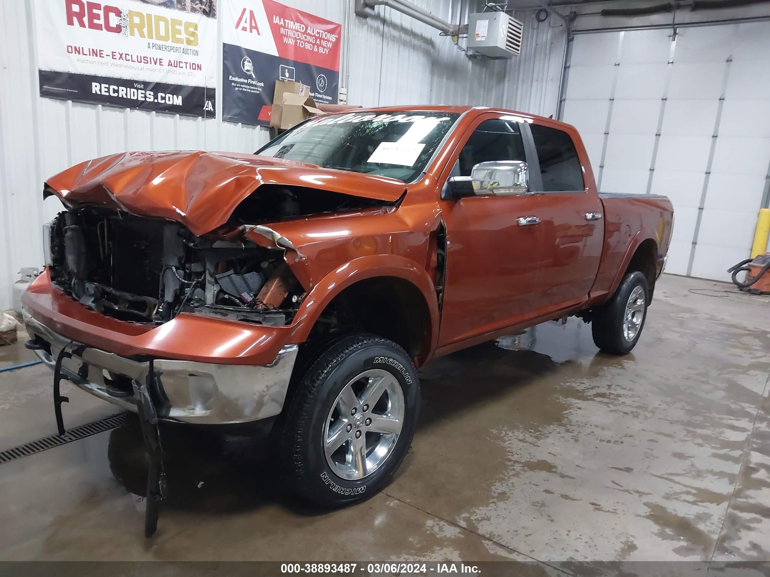 2013 Ram 1500 Laramie vin: 1C6RR7VT0DS699351