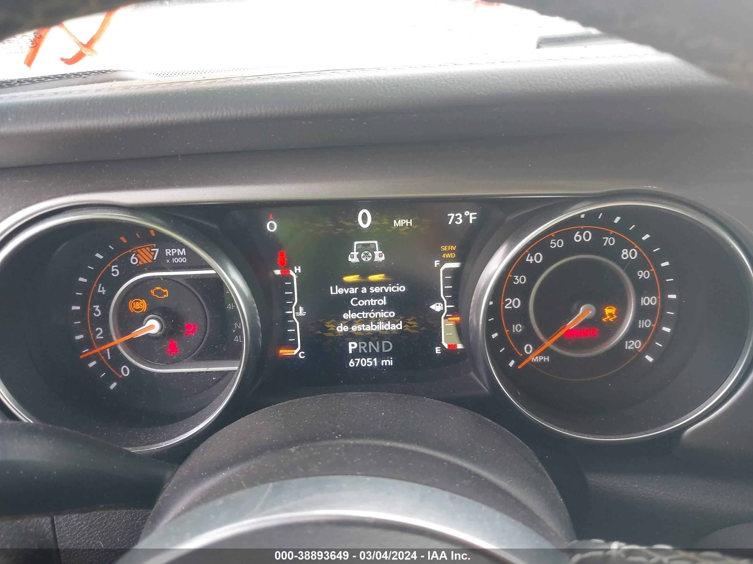 2019 Jeep Wrangler Unlimited Sahara 4X4 vin: 1C4HJXEN9KW682342