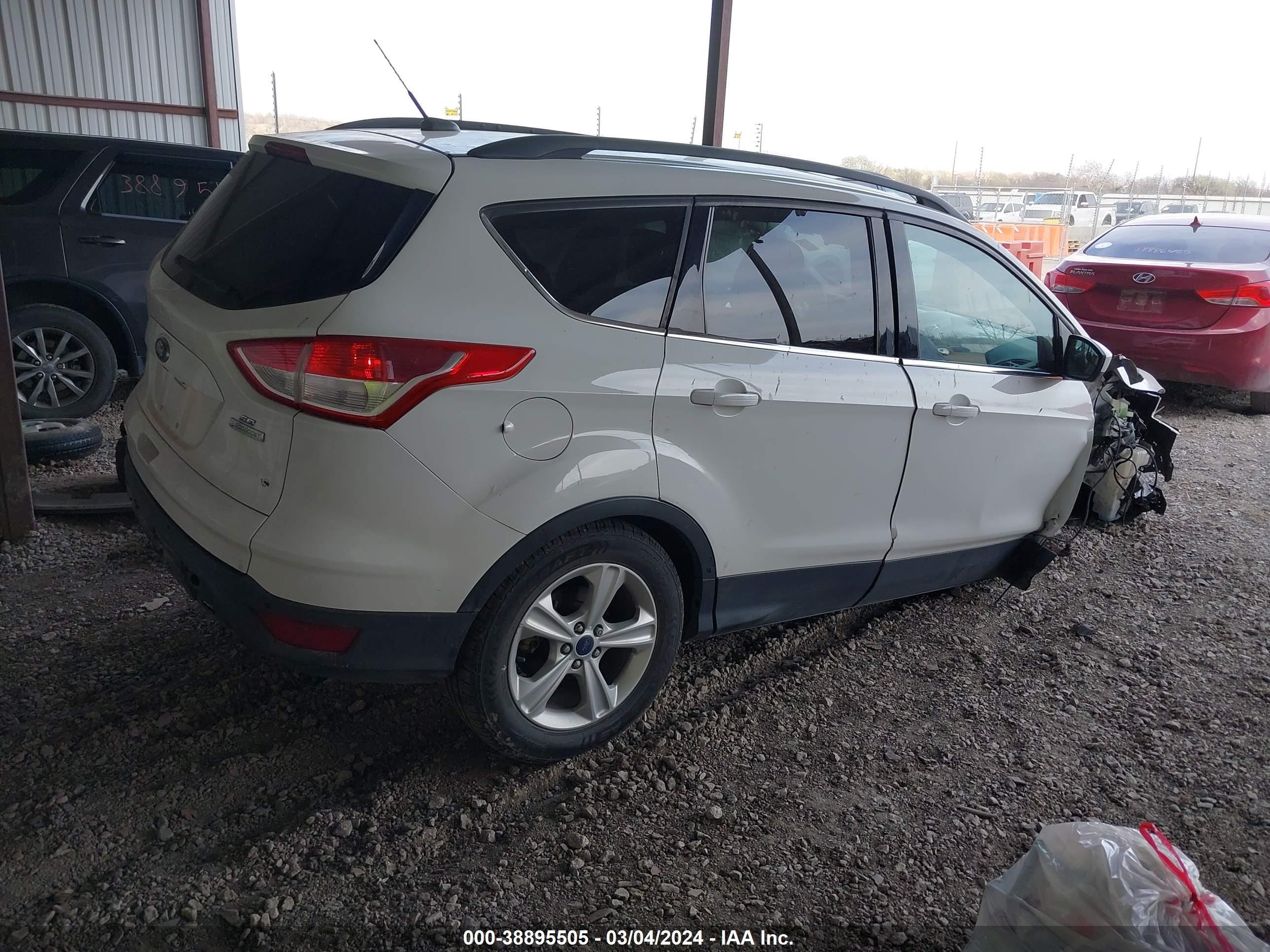 2014 Ford Escape Se vin: 1FMCU0GX7EUC66986