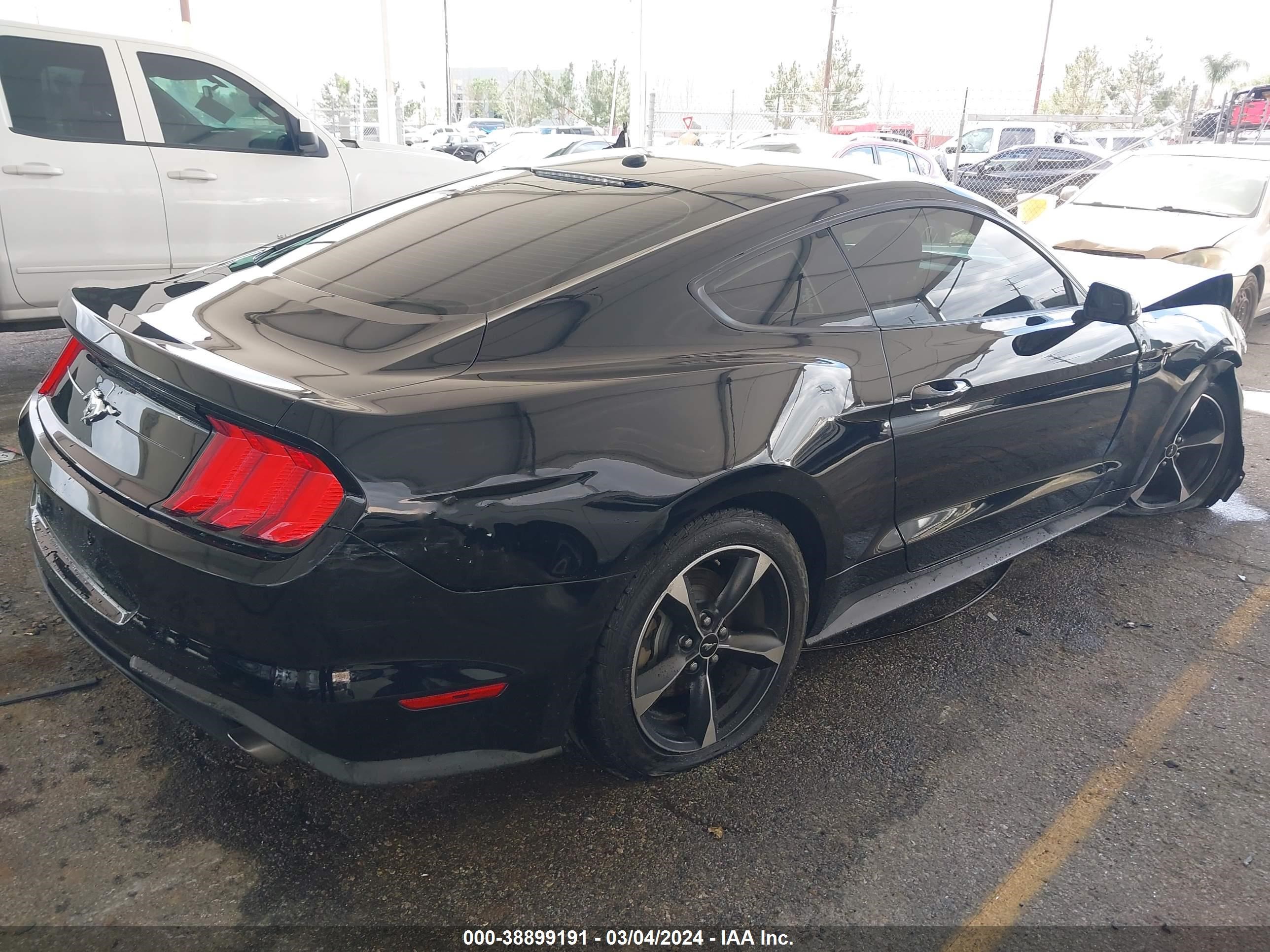 2019 Ford Mustang Ecoboost vin: 1FA6P8TH1K5130533