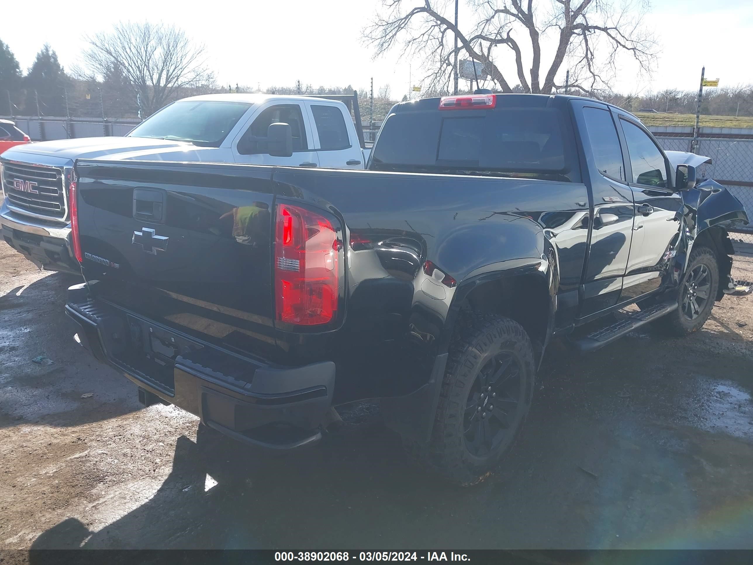 2018 Chevrolet Colorado Z71 vin: 1GCHTDEN5J1271427