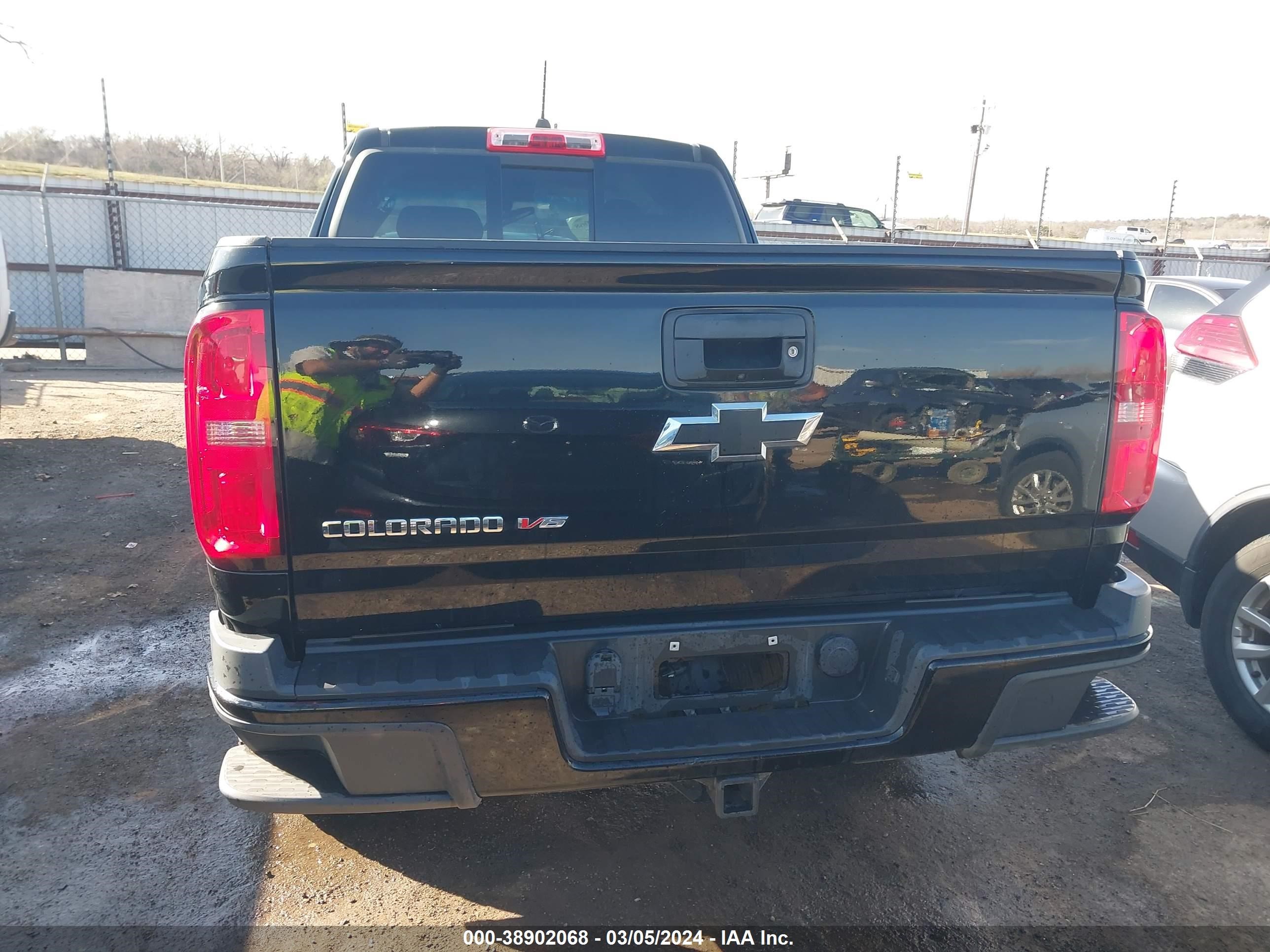 2018 Chevrolet Colorado Z71 vin: 1GCHTDEN5J1271427