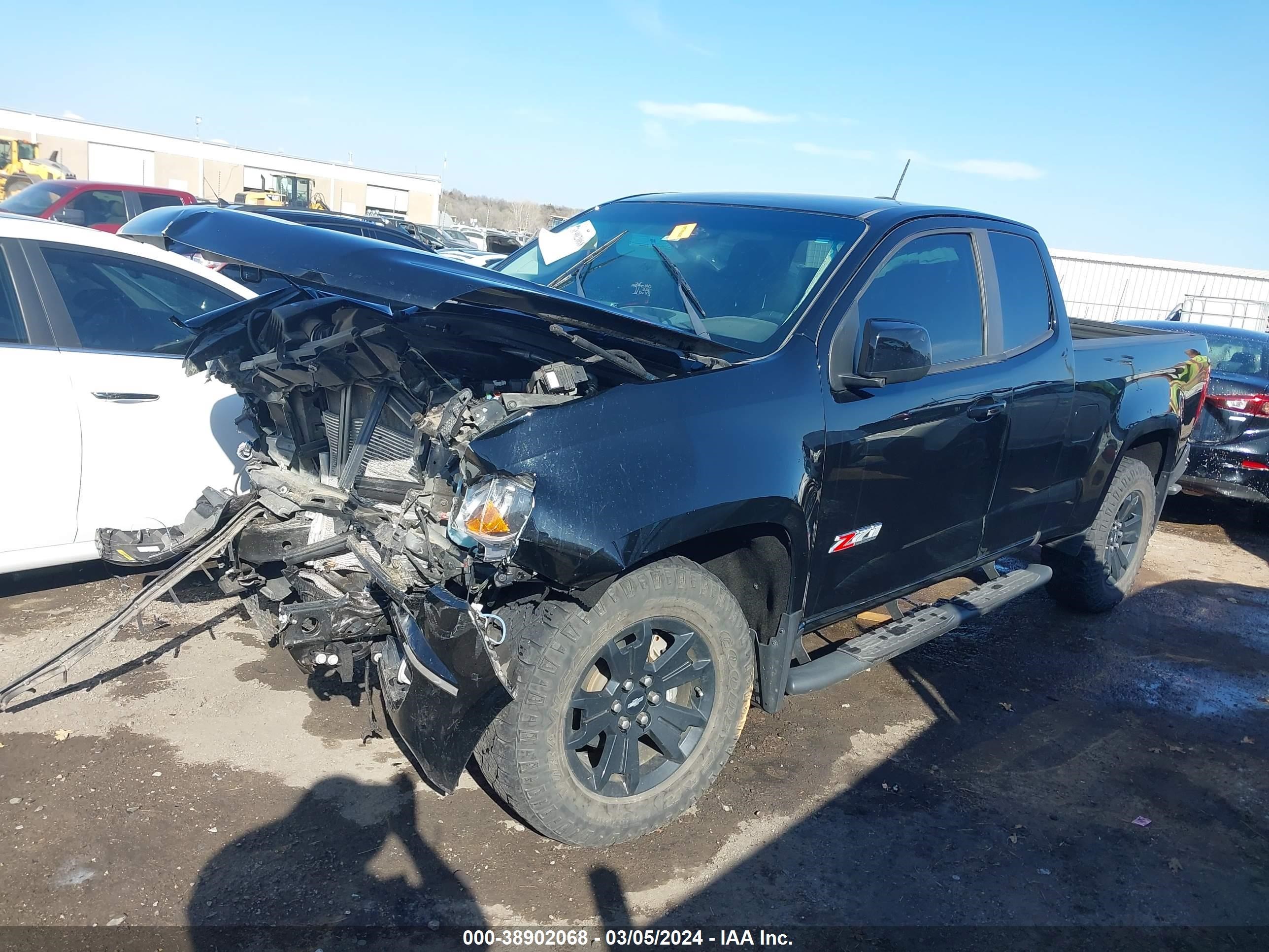 2018 Chevrolet Colorado Z71 vin: 1GCHTDEN5J1271427