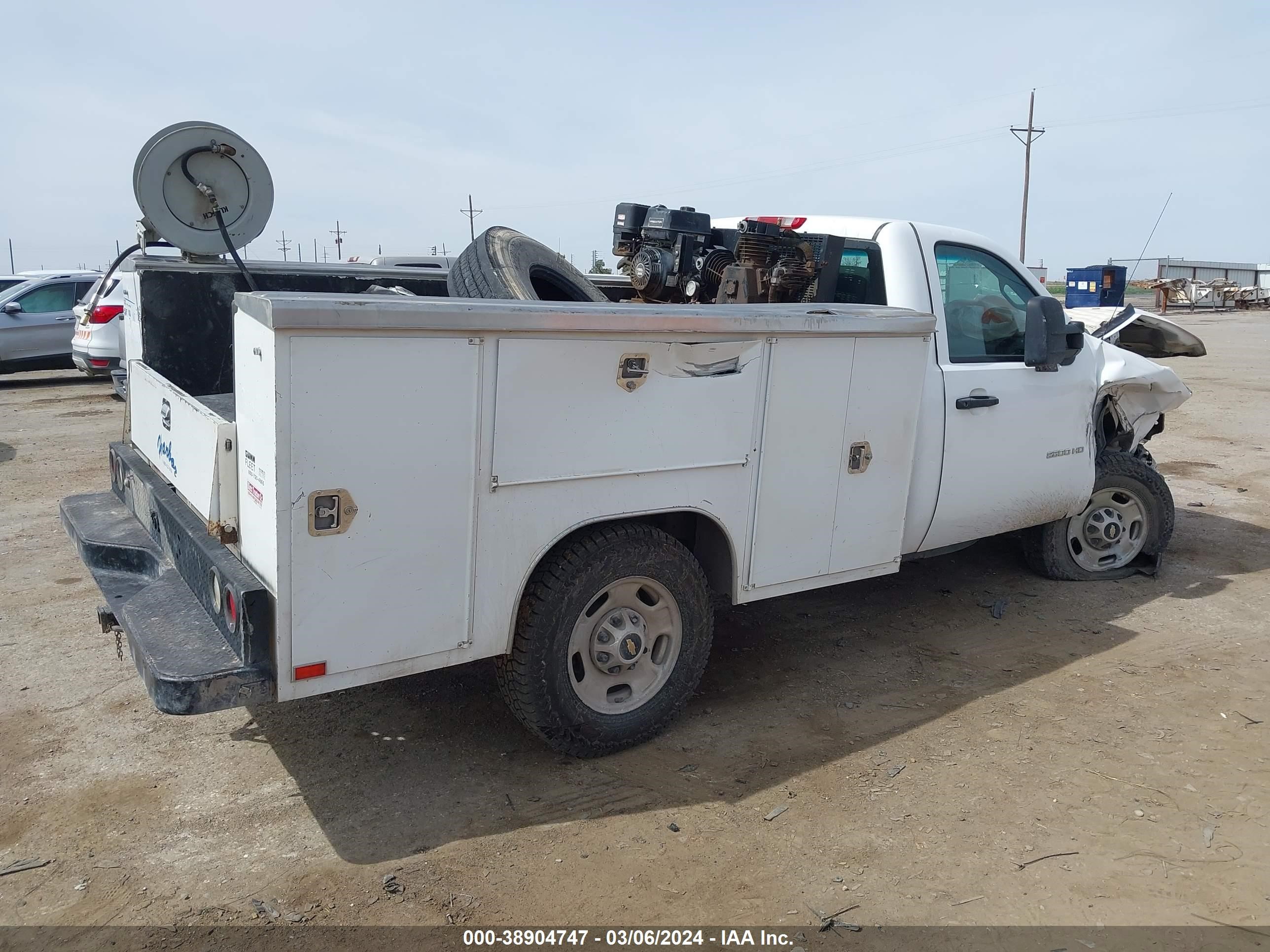 2014 Chevrolet Silverado 2500Hd Work Truck vin: 1GB0CVCG0EF158585