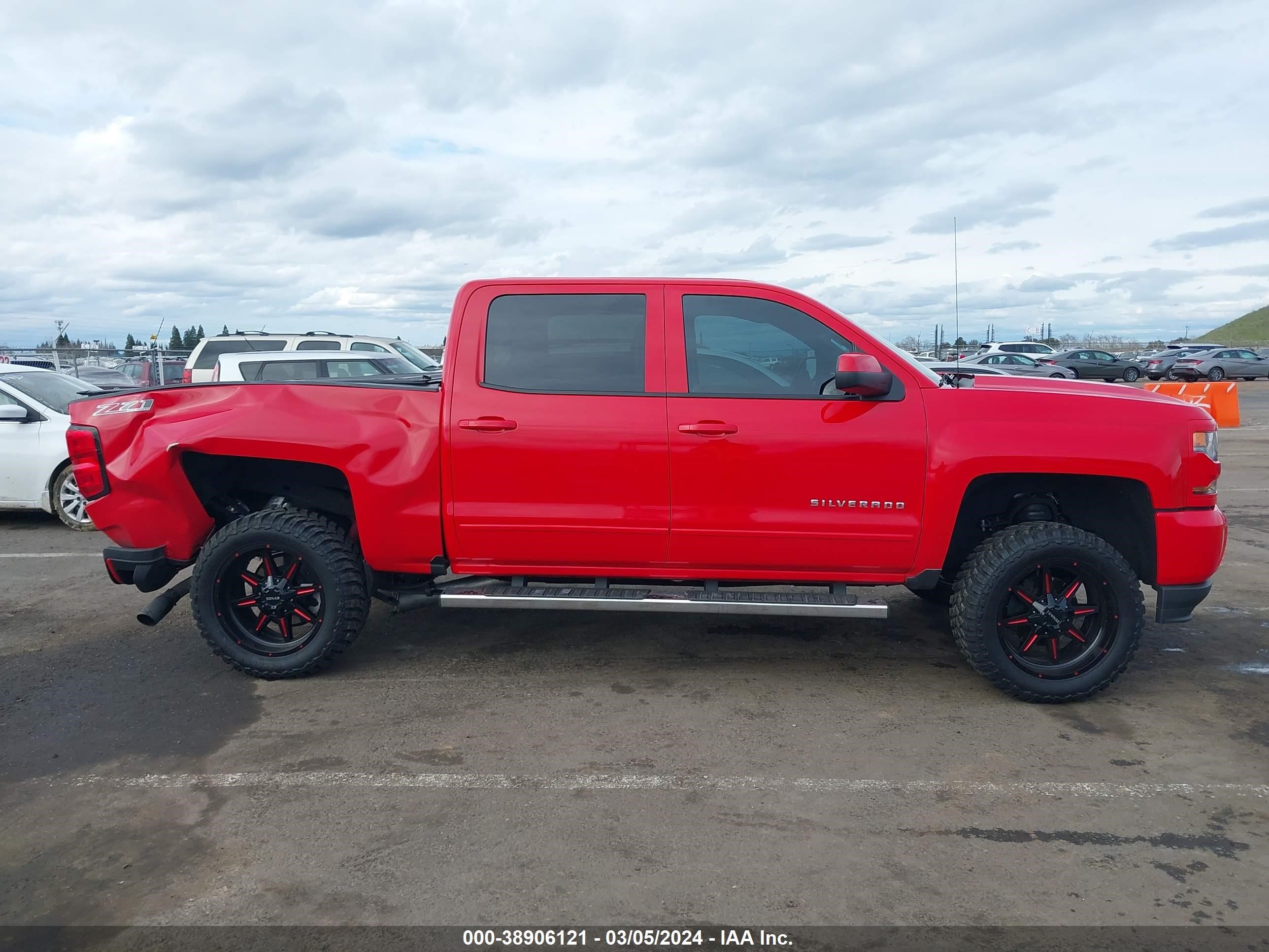 2016 Chevrolet Silverado 1500 2Lt vin: 3GCUKREC7GG187004