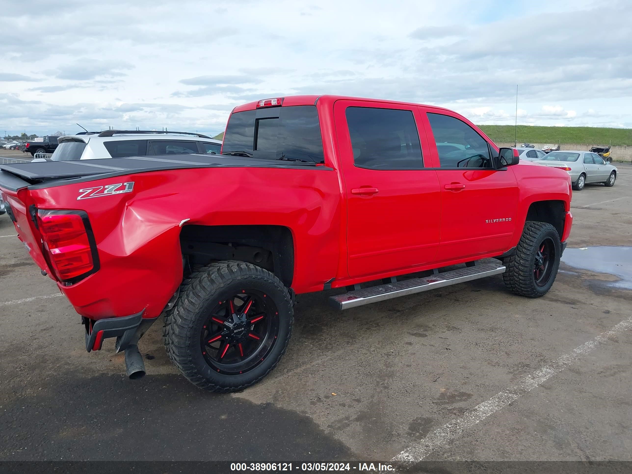 2016 Chevrolet Silverado 1500 2Lt vin: 3GCUKREC7GG187004