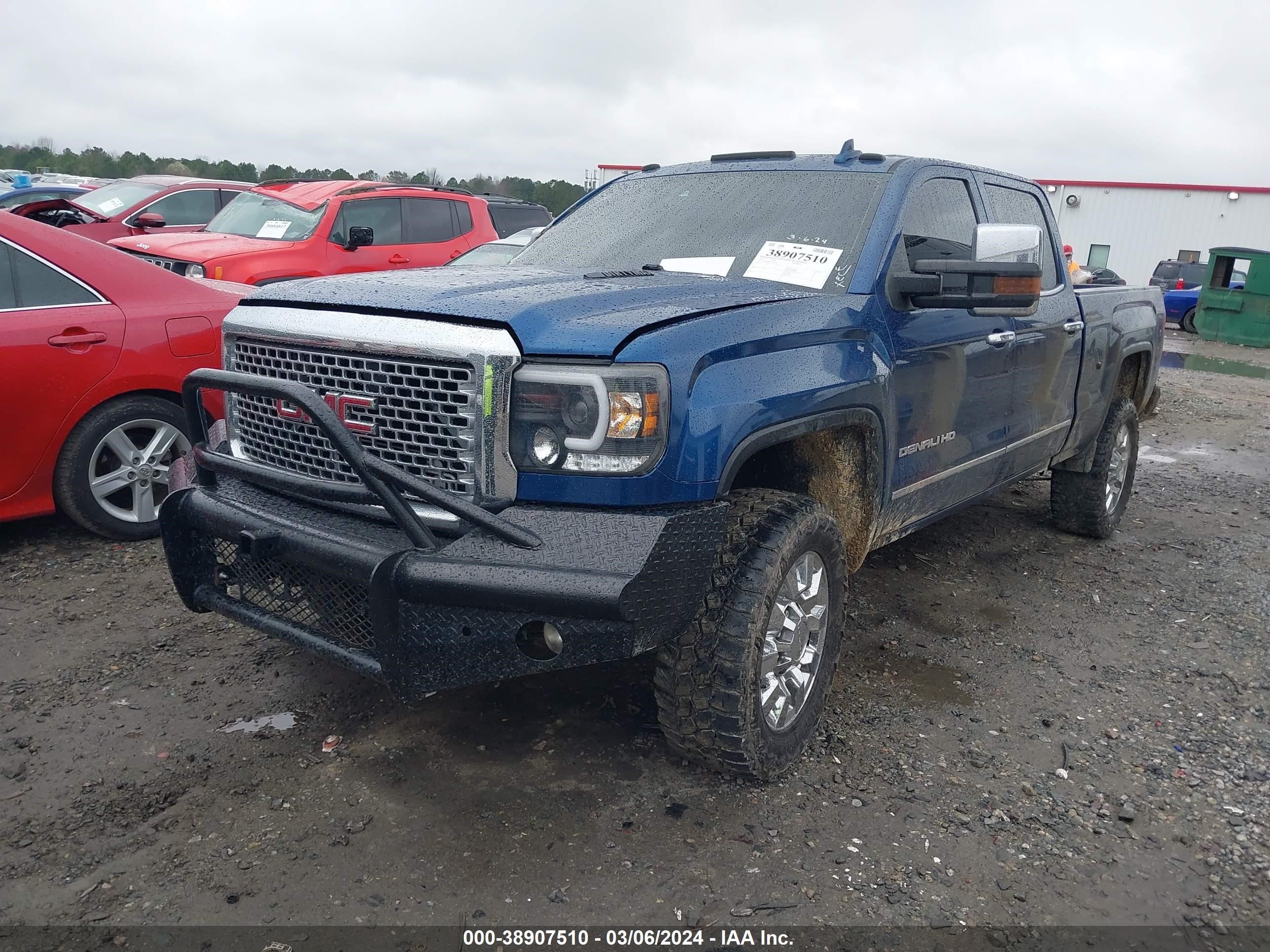 2015 GMC Sierra 2500Hd Denali vin: 1GT120E80FF624738