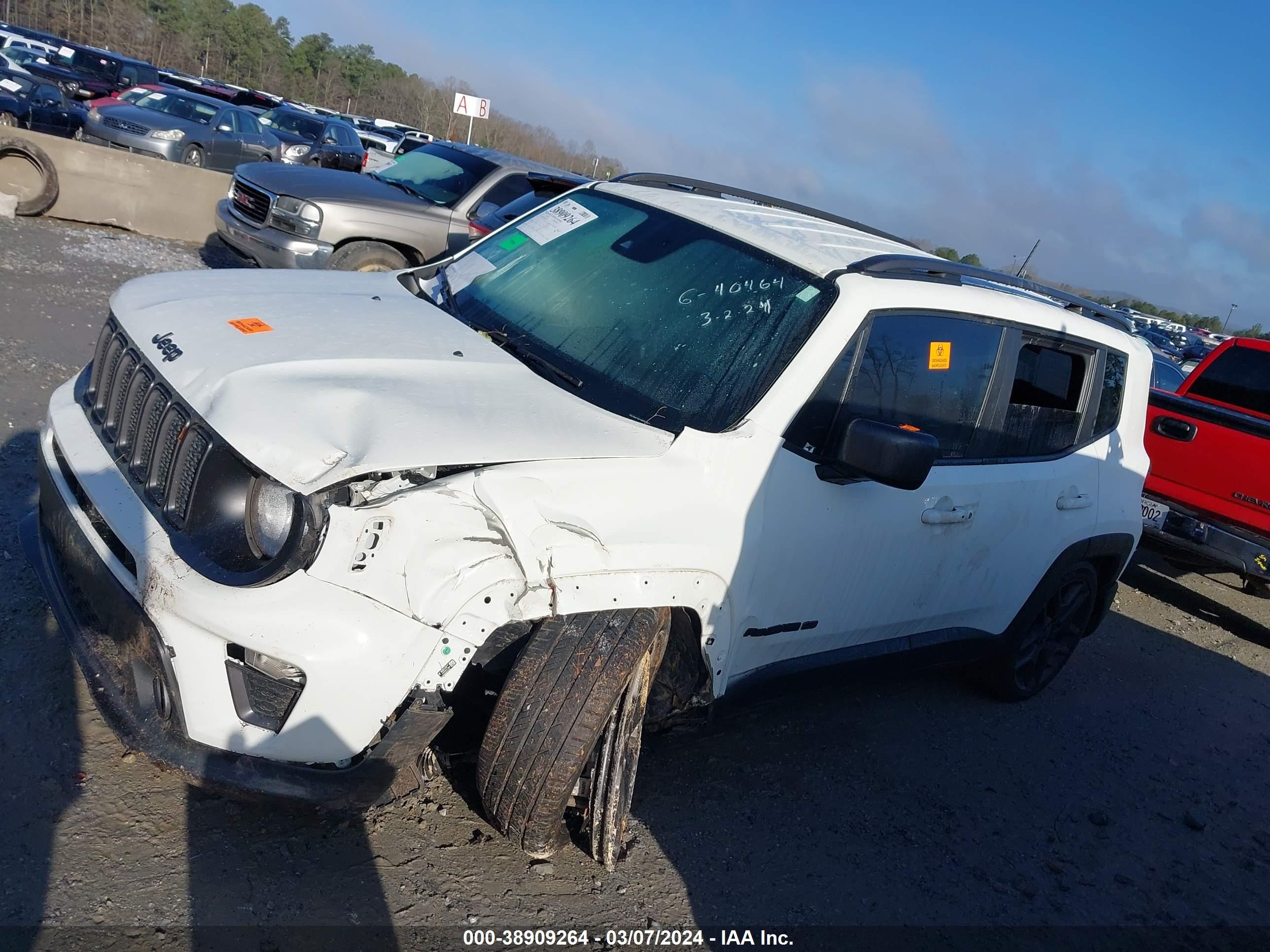 2021 Jeep Renegade Latitude Fwd vin: ZACNJCBB5MPM69763