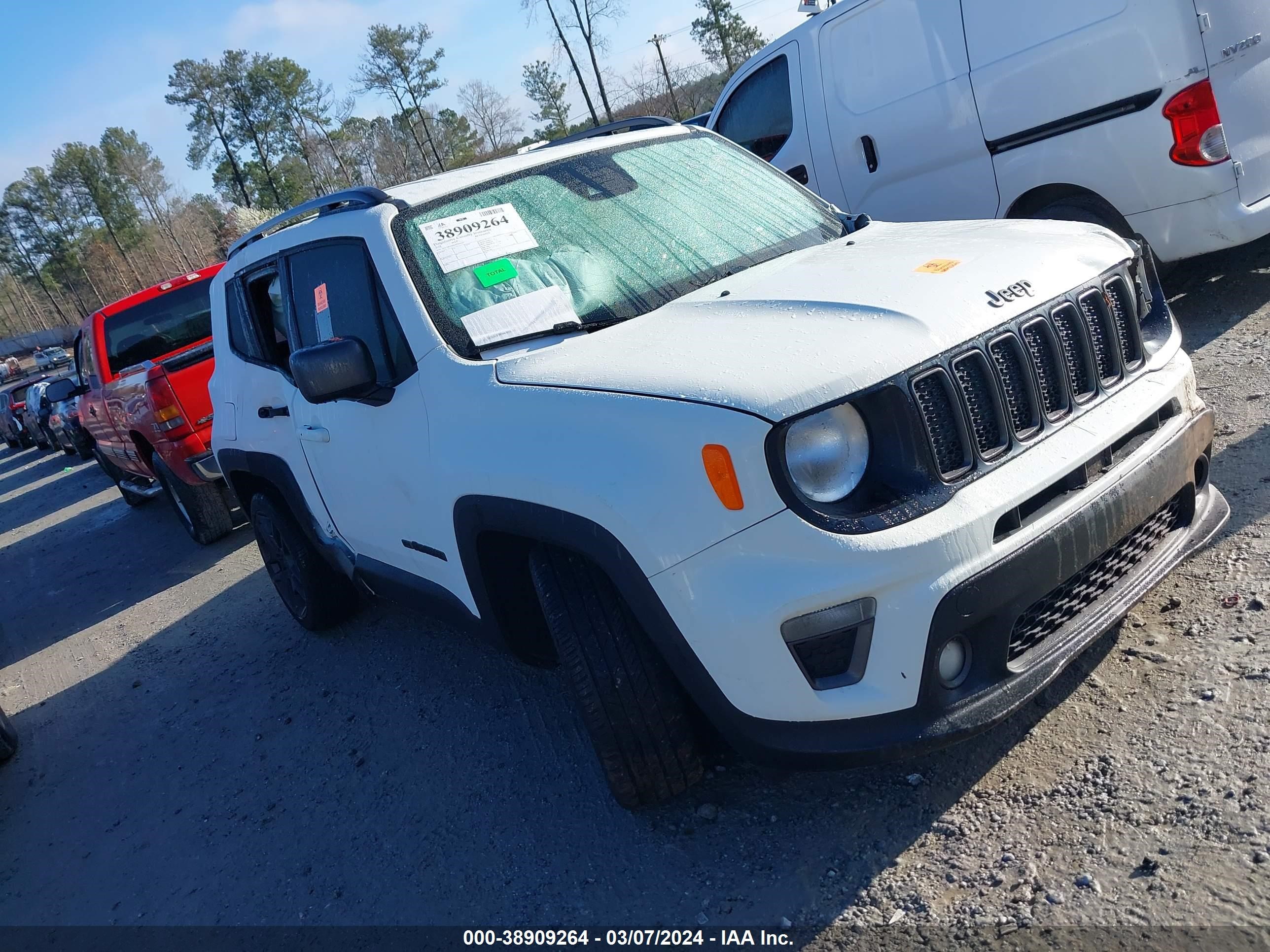 2021 Jeep Renegade Latitude Fwd vin: ZACNJCBB5MPM69763