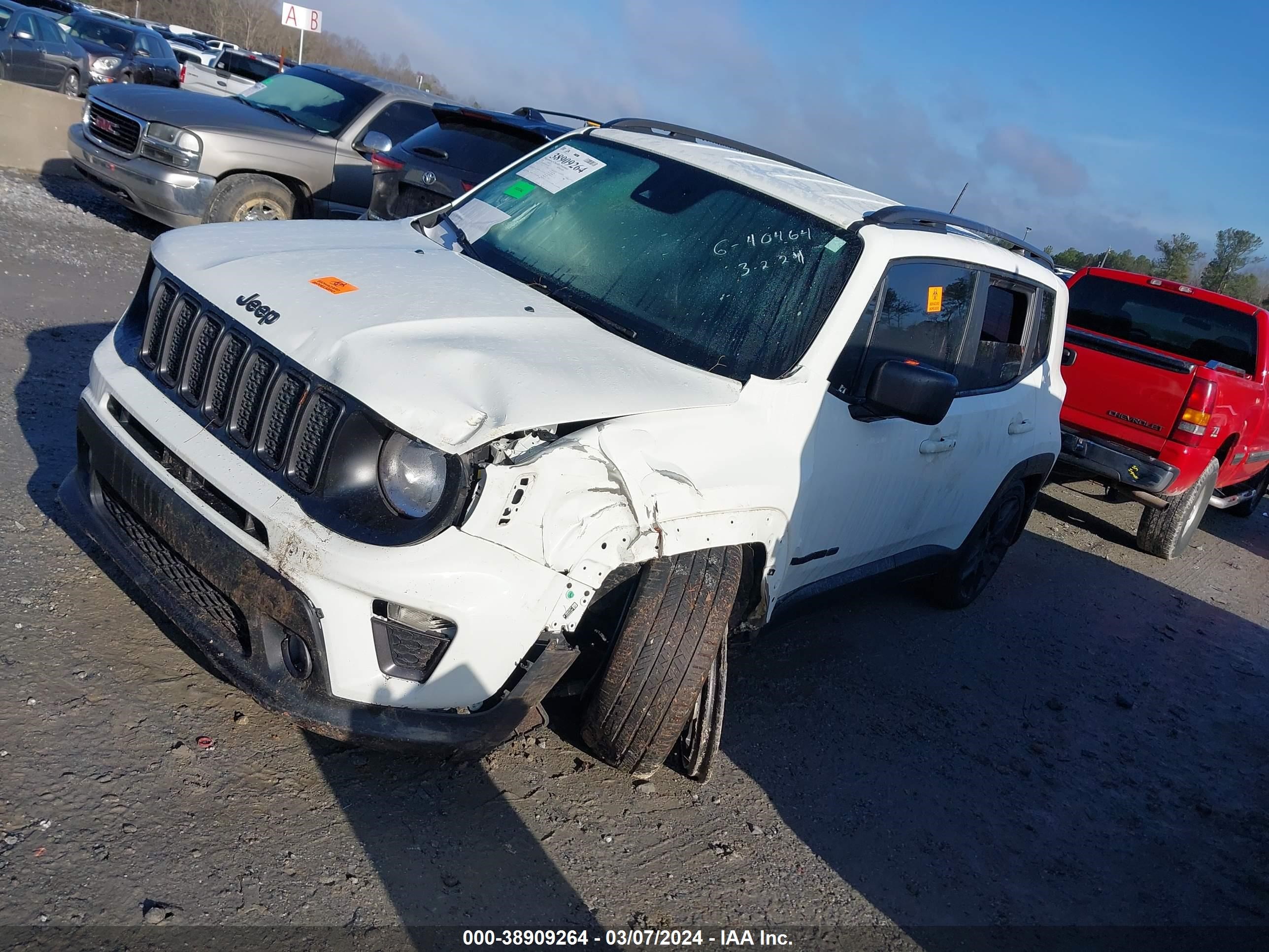 2021 Jeep Renegade Latitude Fwd vin: ZACNJCBB5MPM69763