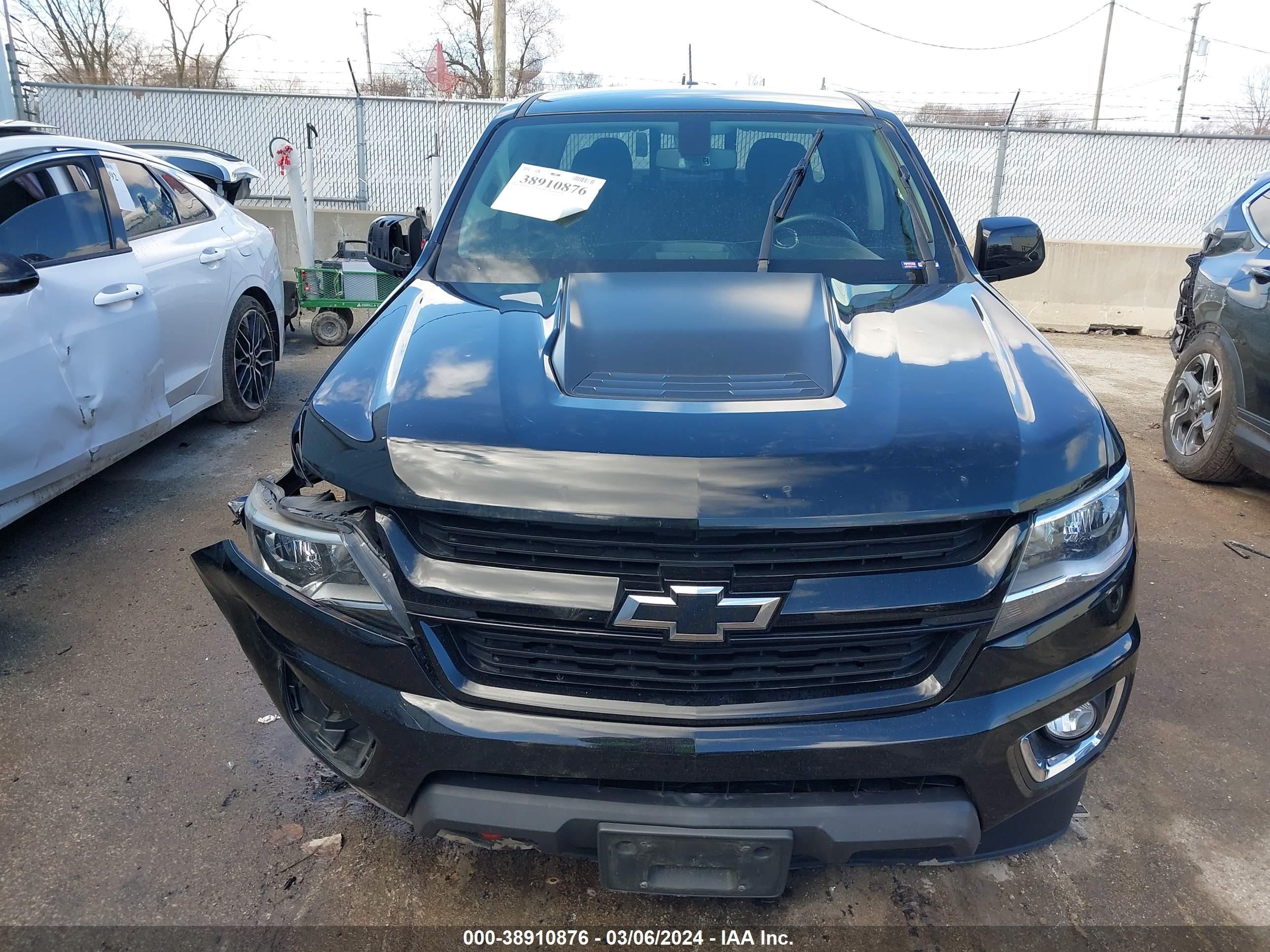 2018 Chevrolet Colorado Lt vin: 1GCGTCENXJ1148261