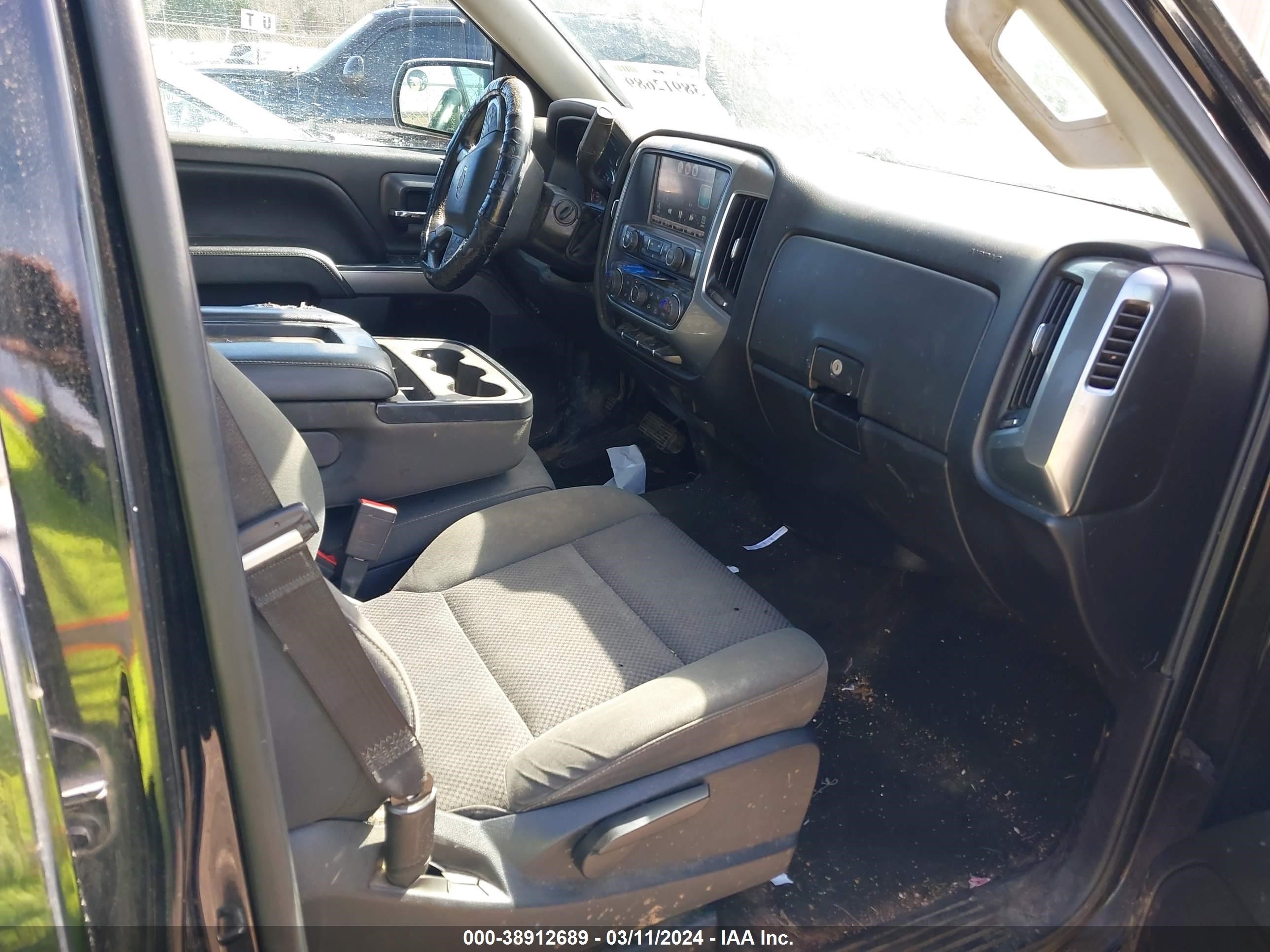 2015 Chevrolet Silverado 1500 1Lt vin: 1GCVKREH8FZ352010