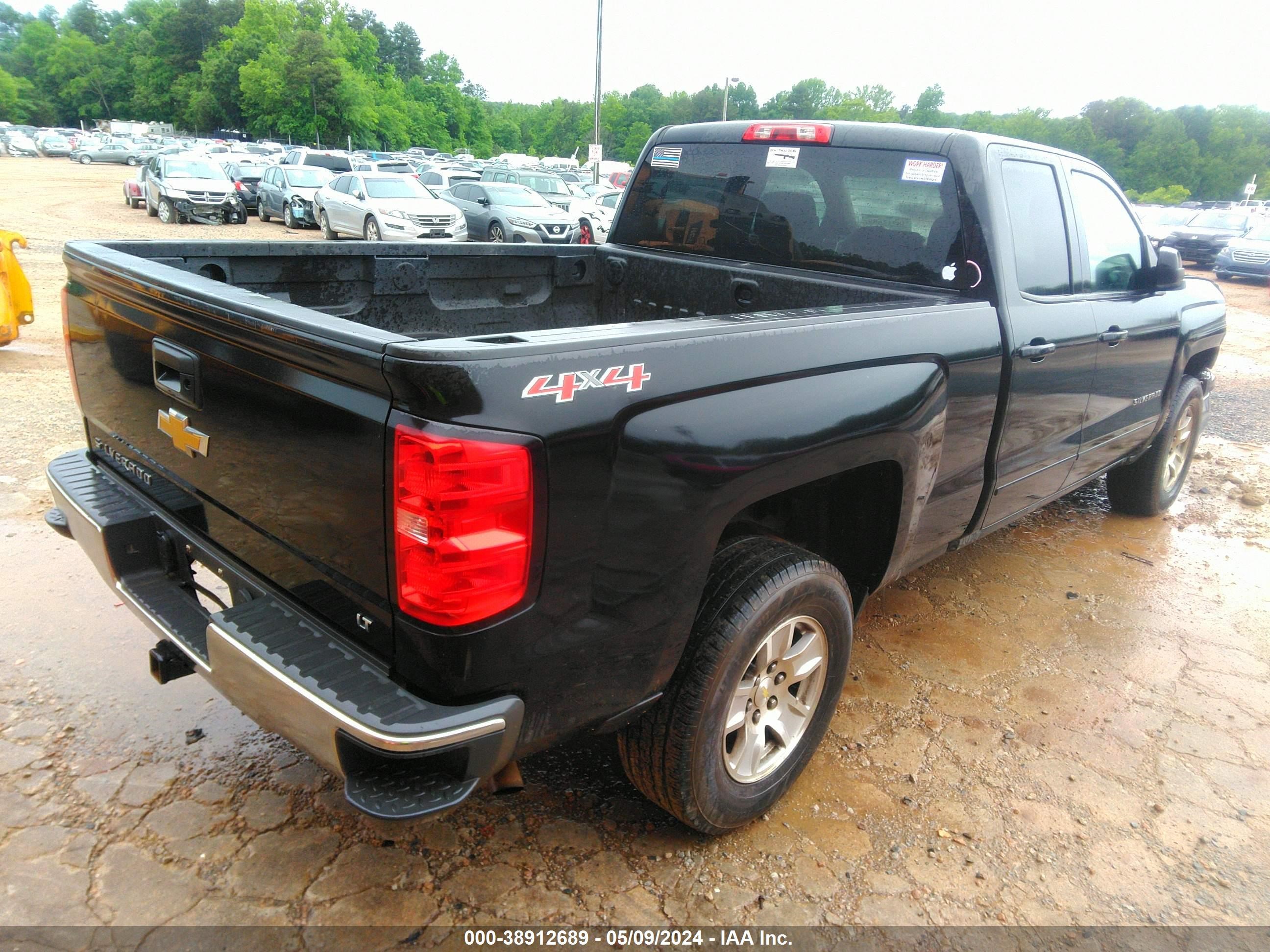 2015 Chevrolet Silverado 1500 1Lt vin: 1GCVKREH8FZ352010