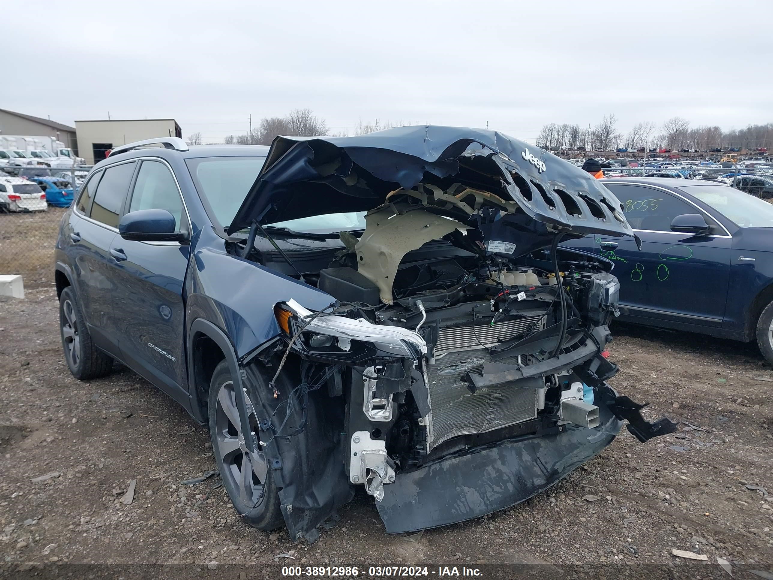 2019 Jeep Cherokee Limited Fwd vin: 1C4PJLDB3KD370279