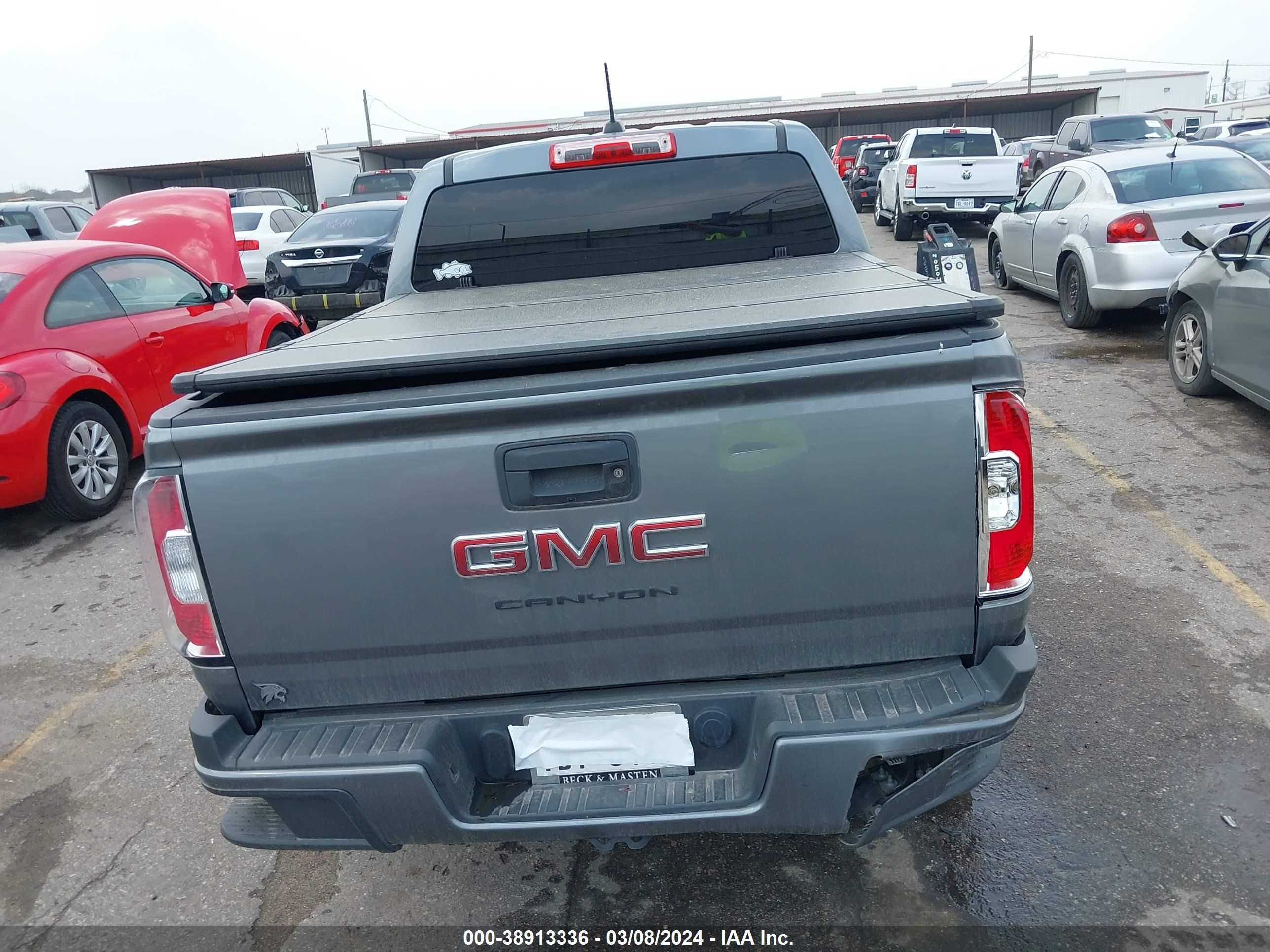 2021 GMC Canyon 2Wd Short Box Elevation Standard vin: 1GTG5BEA2M1138961