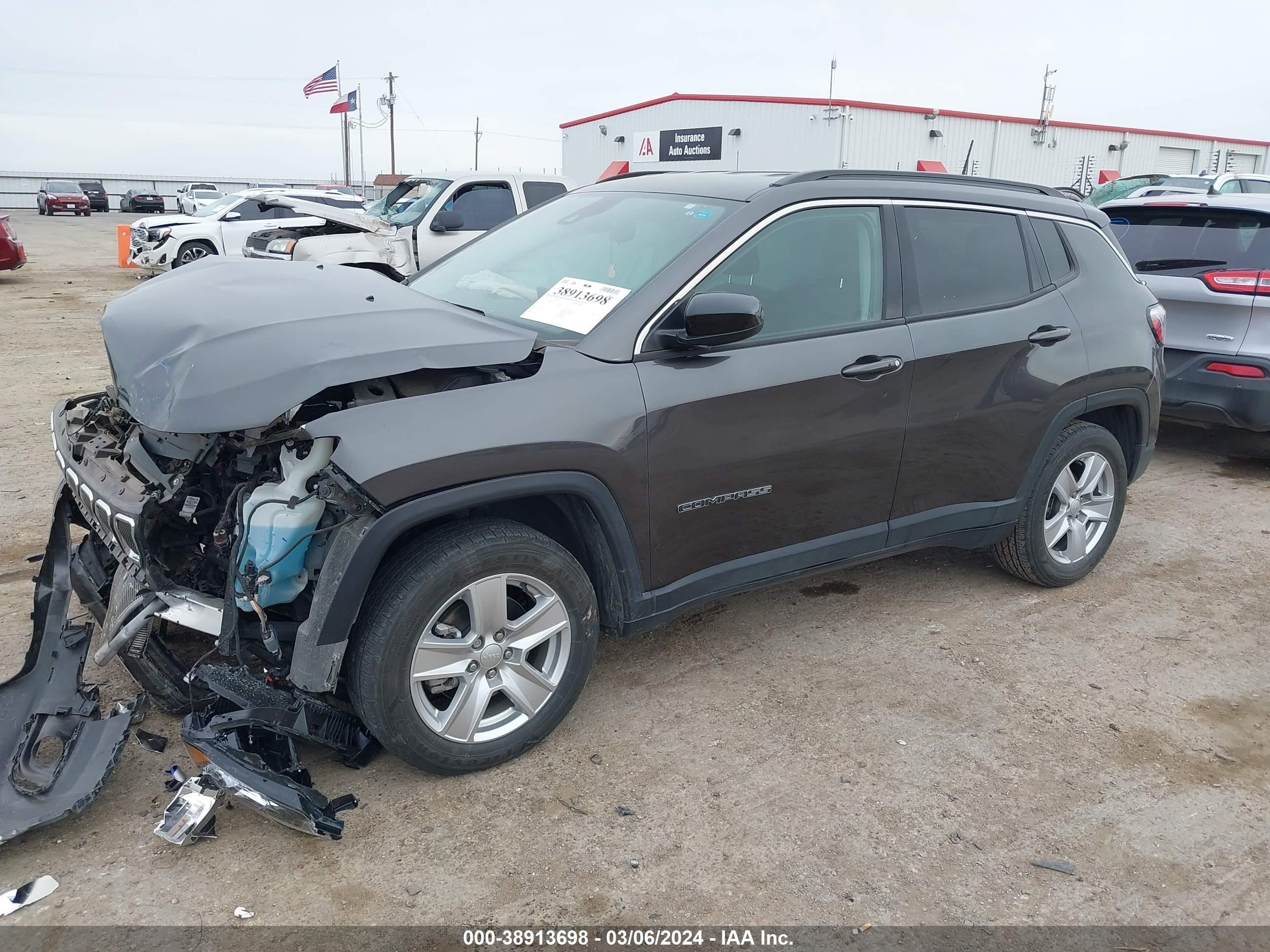 2022 Jeep Compass Latitude Fwd vin: 3C4NJCBB8NT214361