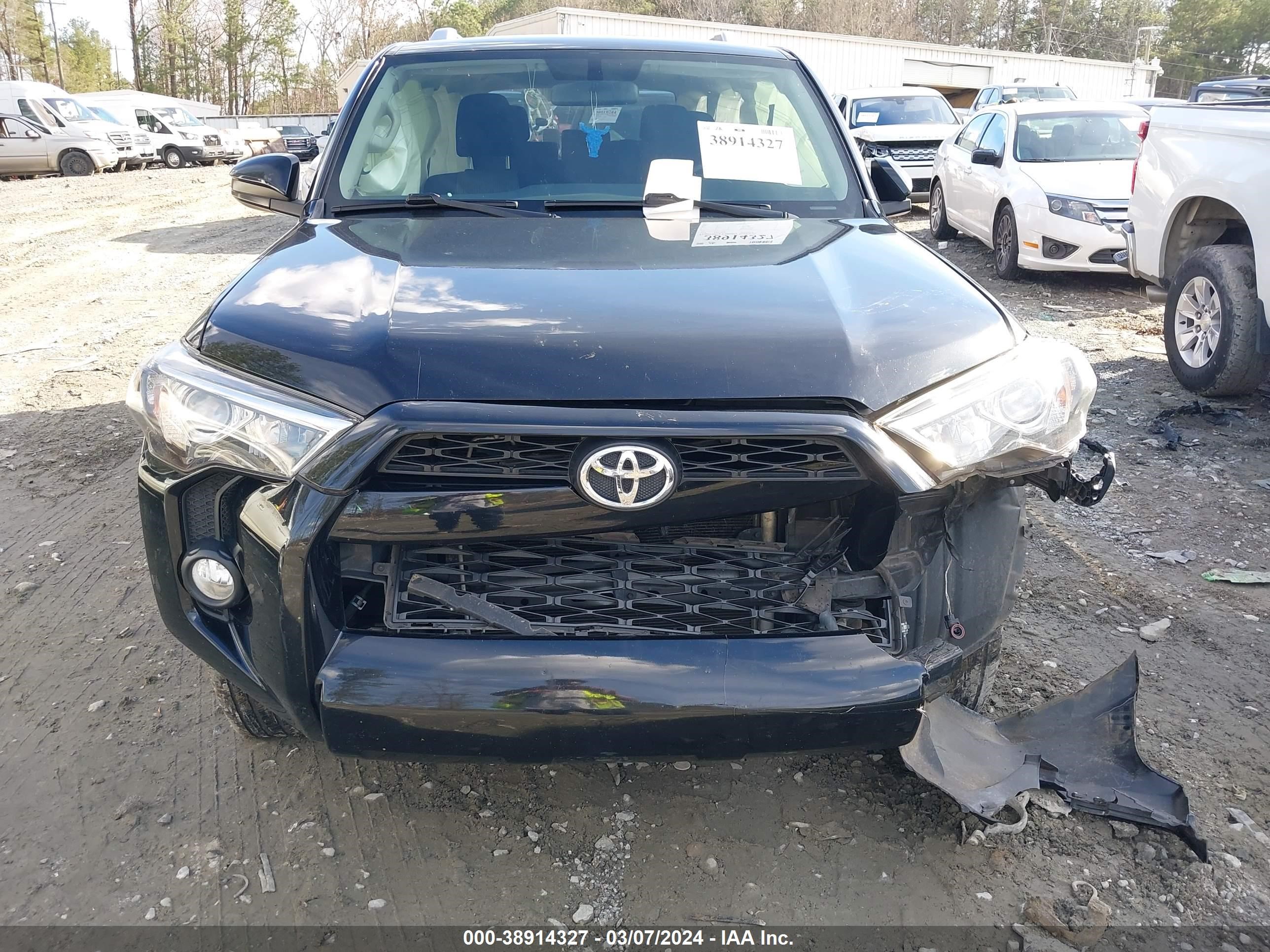 2016 Toyota 4Runner Sr5 vin: JTEZU5JR3G5110099