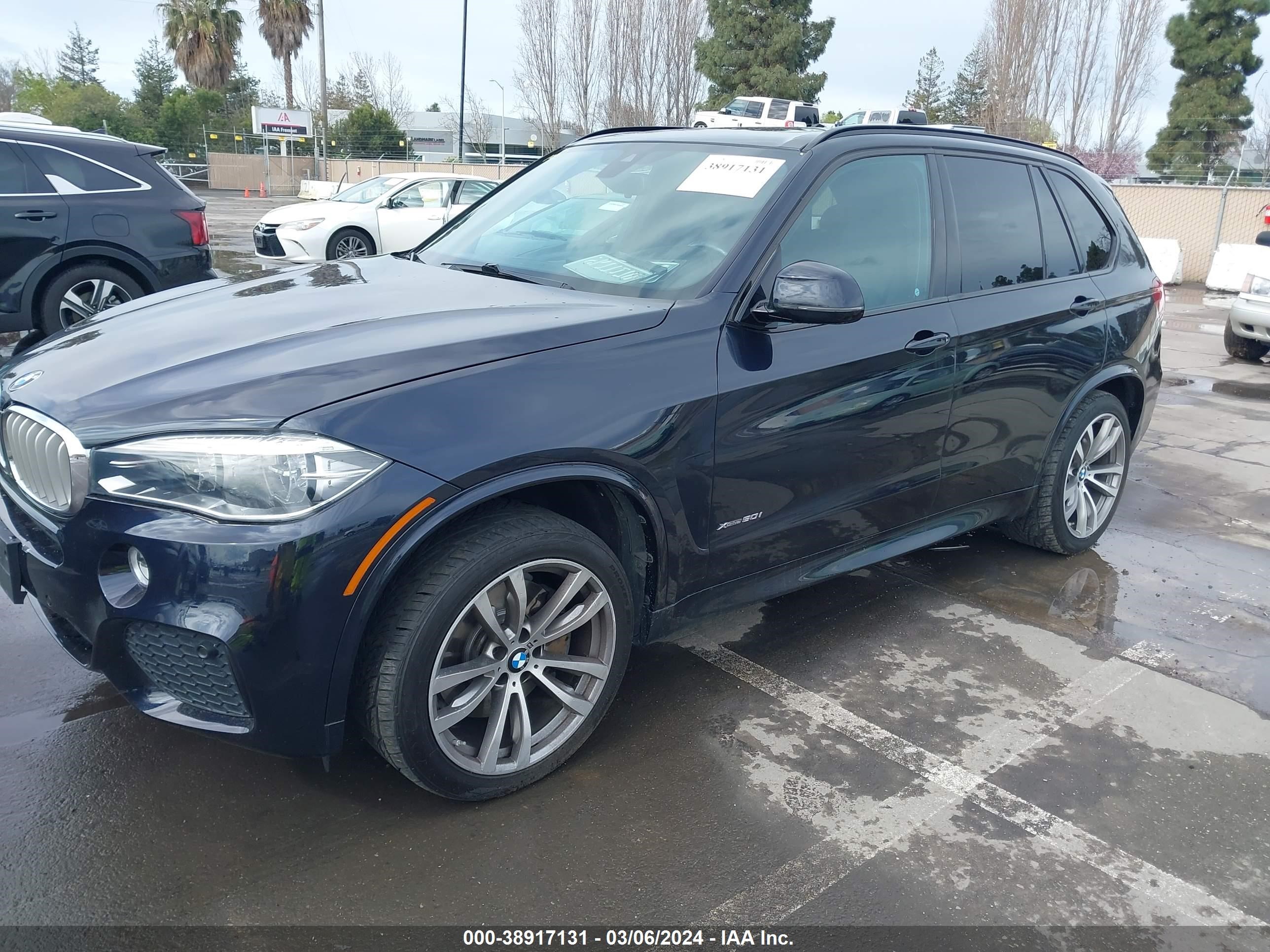 2016 BMW X5 xDrive50I vin: 5UXKR6C53G0J80382