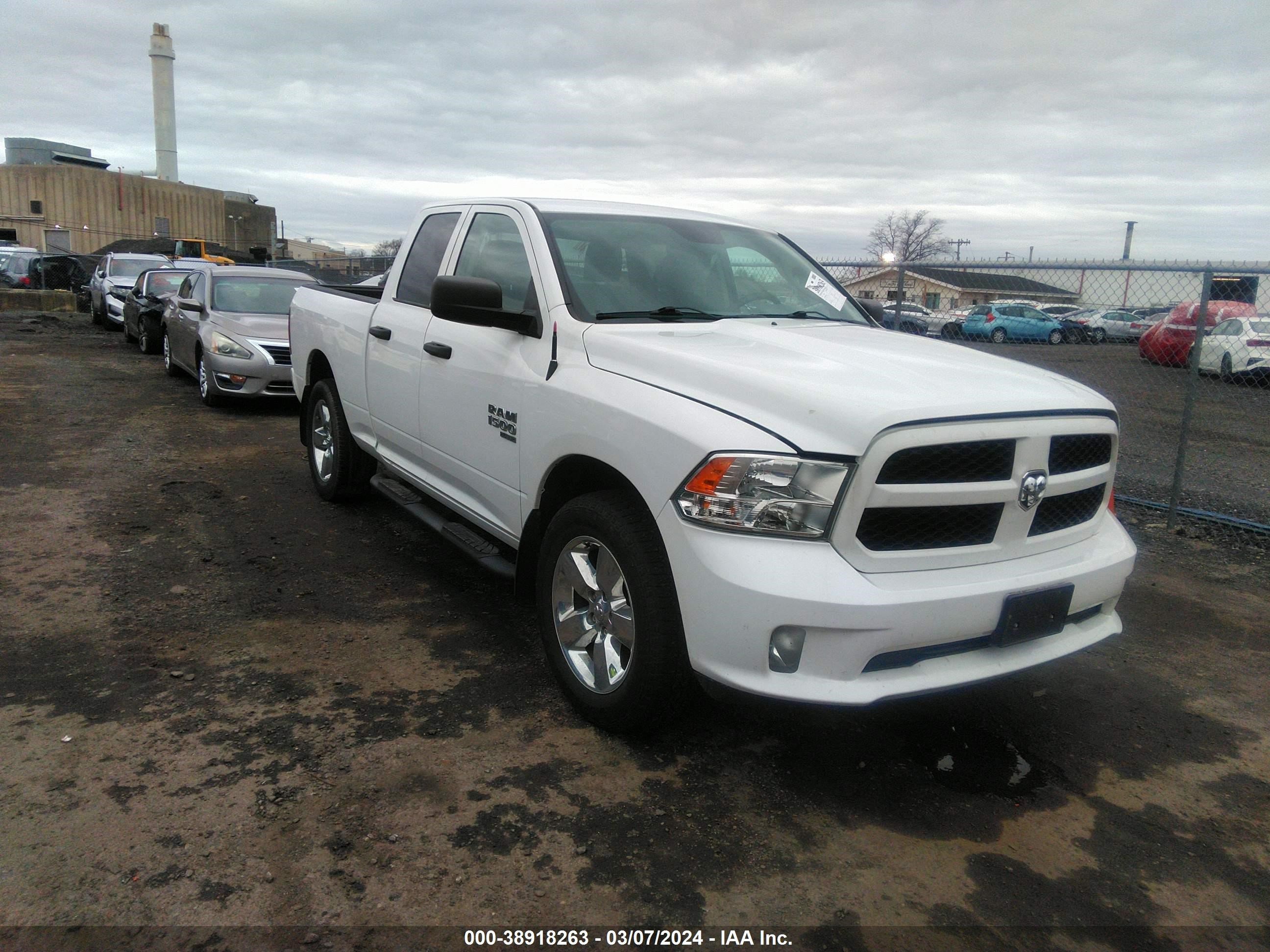 2019 Ram 1500 Classic Express Quad Cab 4X4 6'4 Box vin: 1C6RR7FG9KS501249