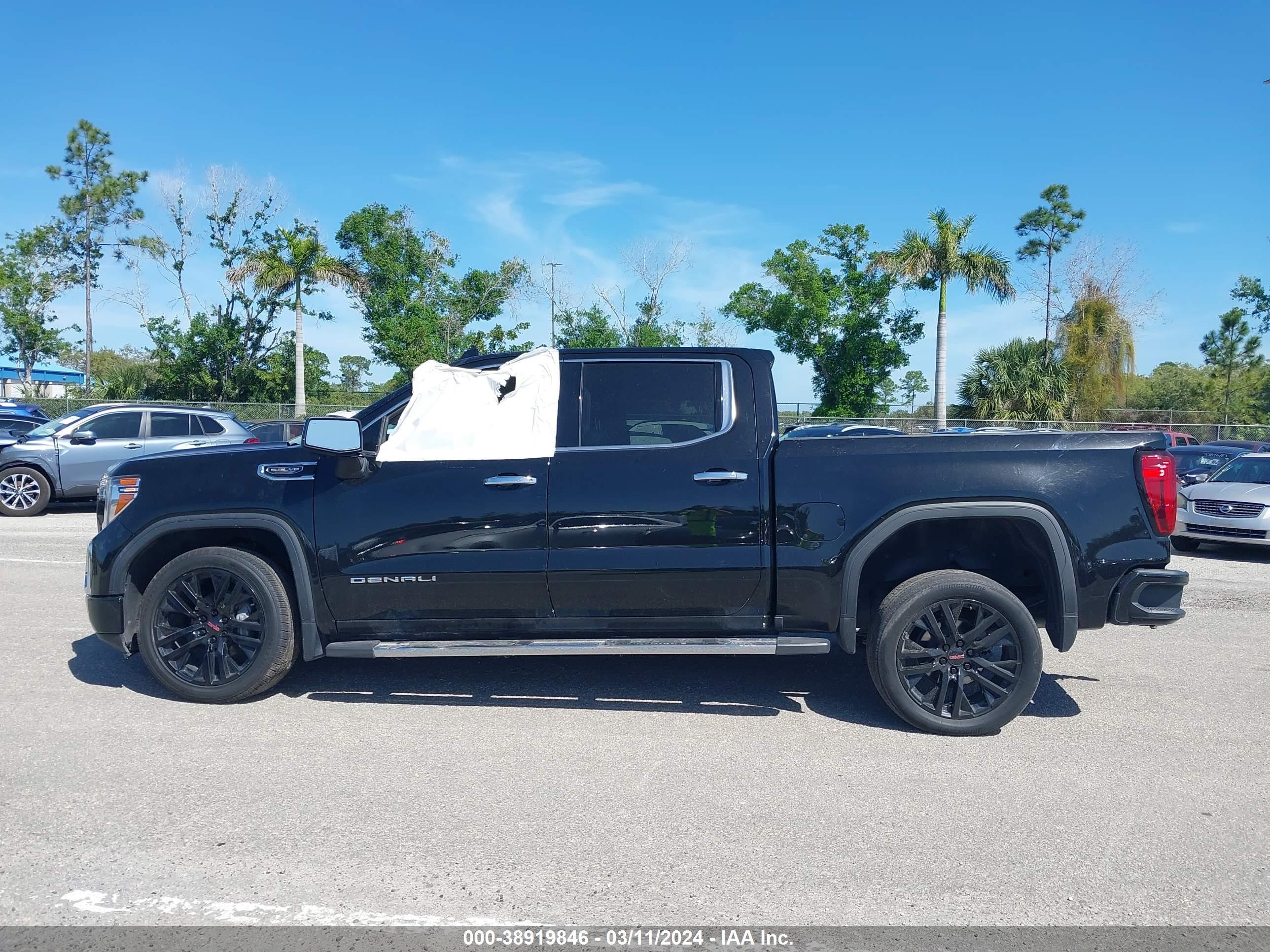 2020 GMC Sierra 1500 2Wd Short Box Denali vin: 3GTP8FED9LG365332