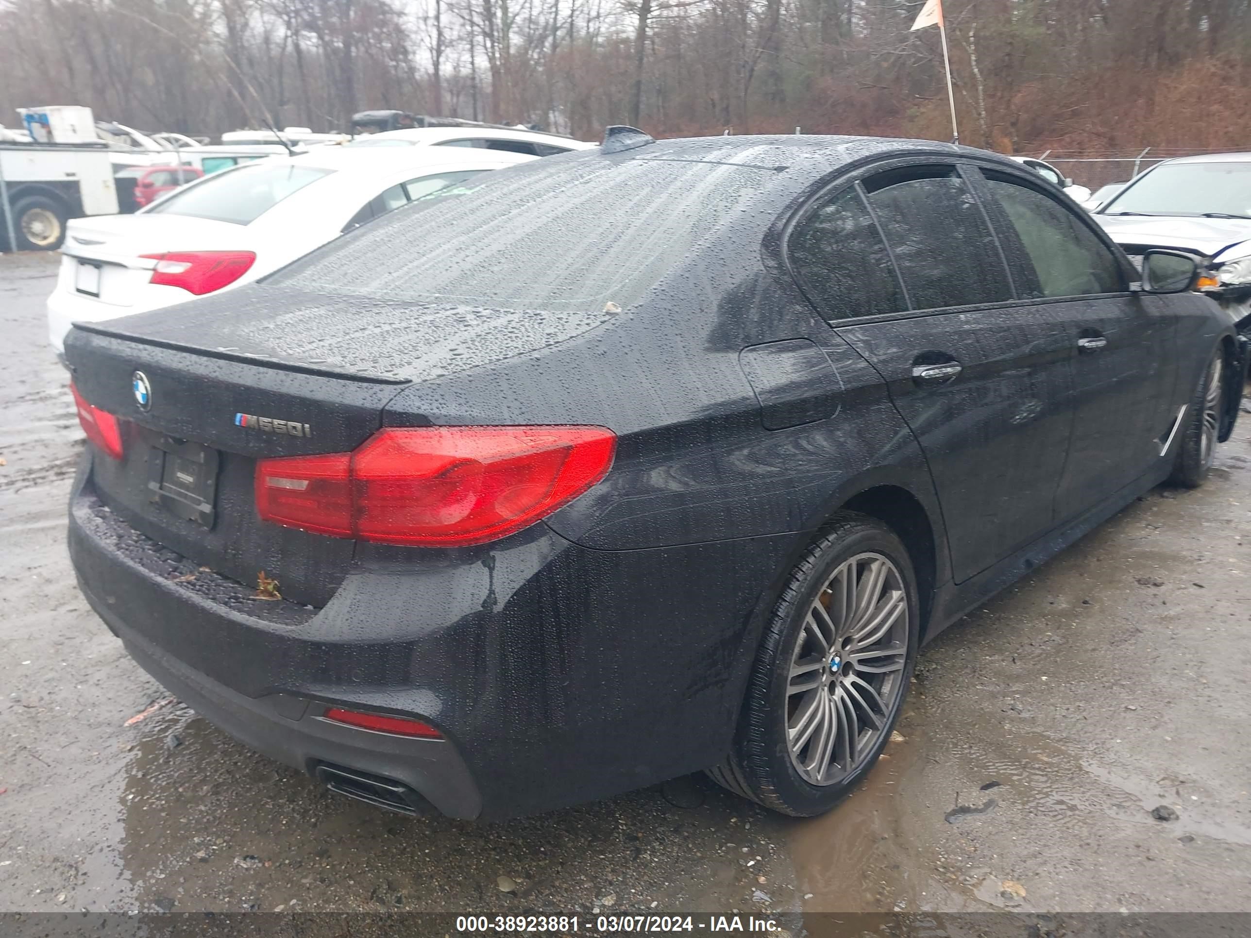 2018 BMW M550I xDrive vin: WBAJB9C56JB286210