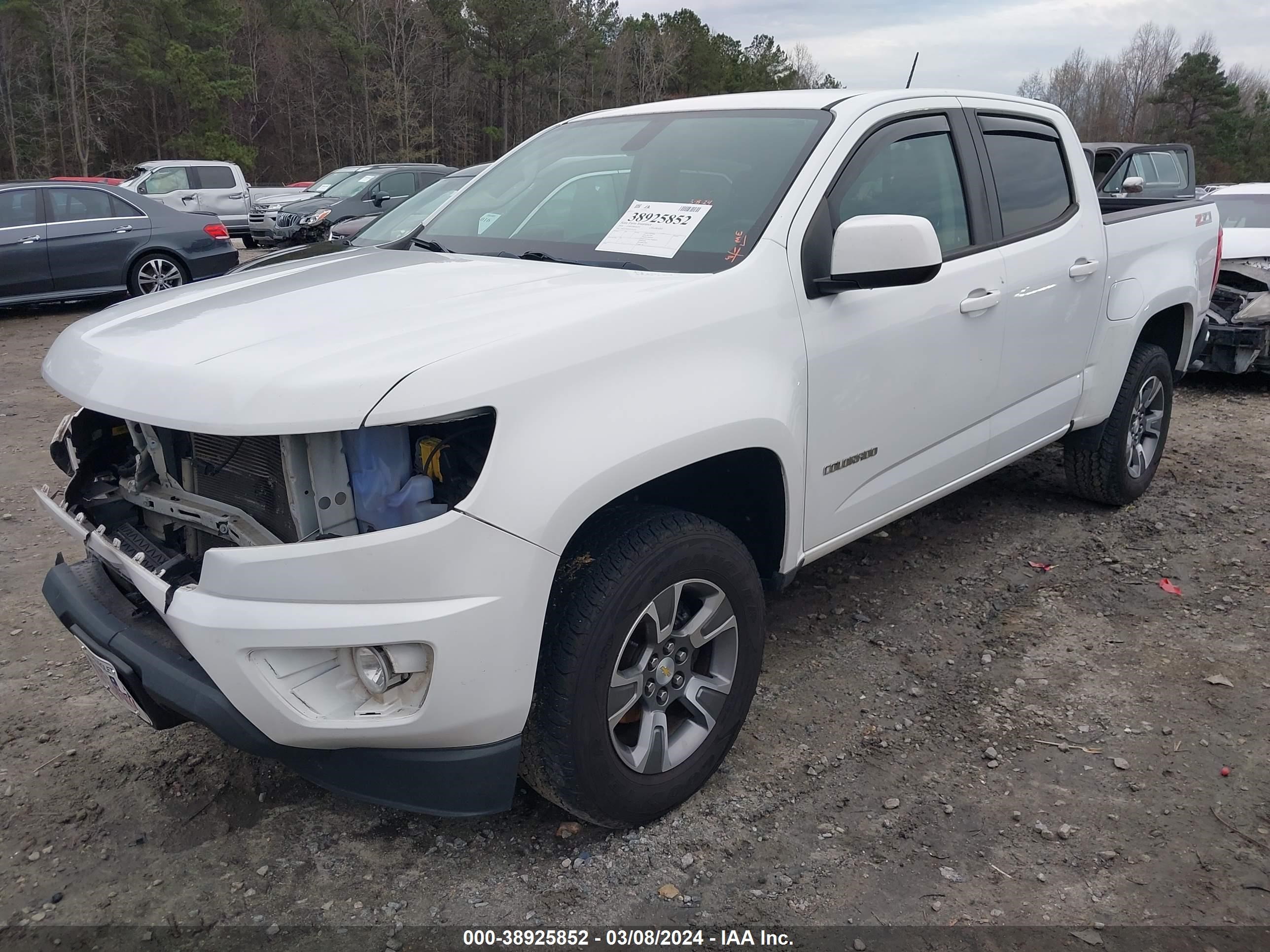 2018 Chevrolet Colorado Z71 vin: 1GCGTDEN5J1242361