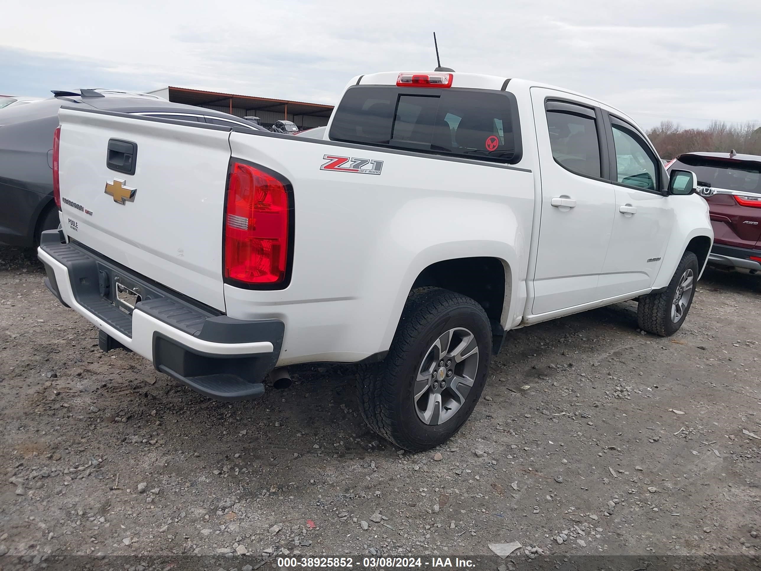 2018 Chevrolet Colorado Z71 vin: 1GCGTDEN5J1242361