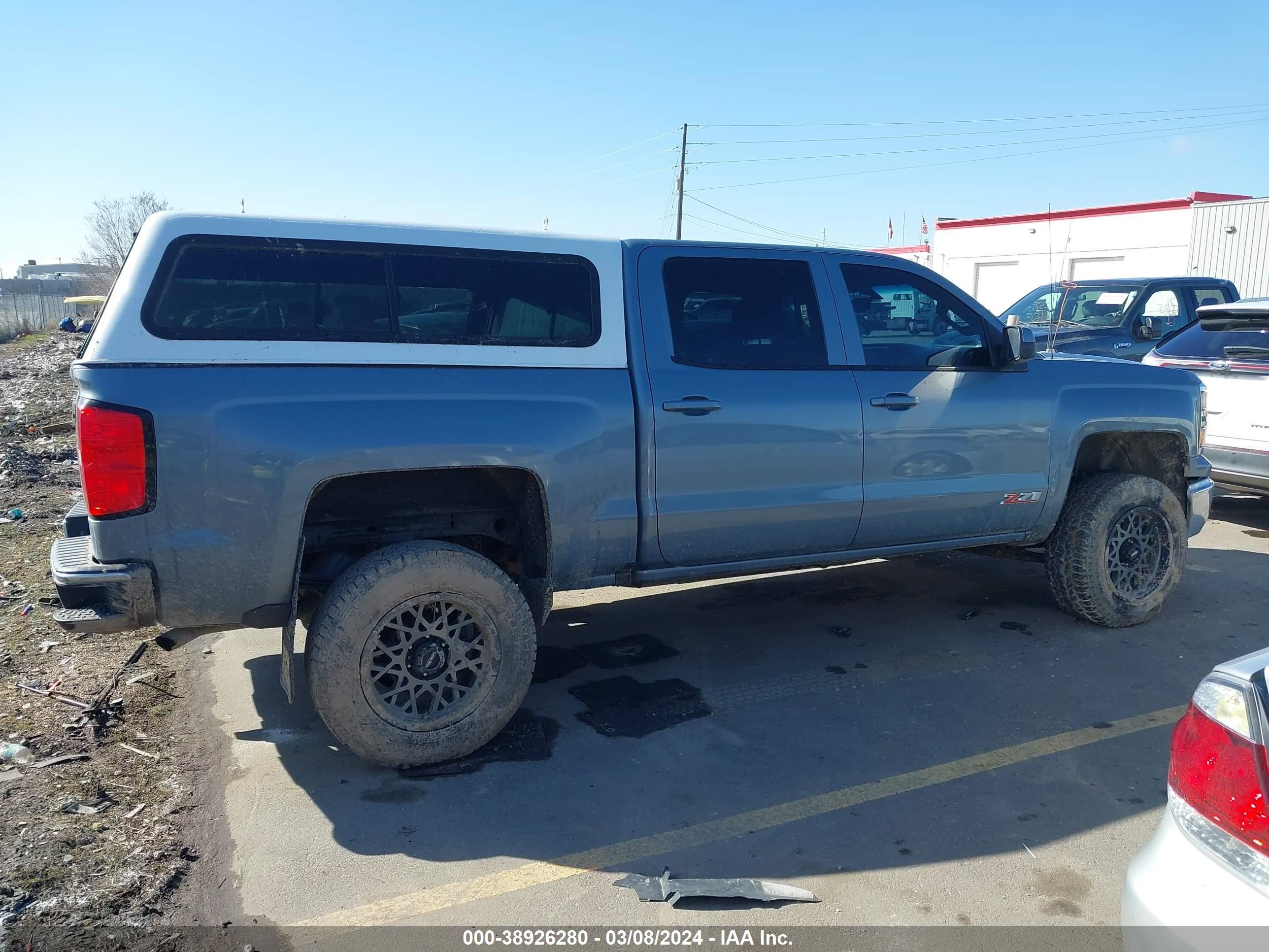 2015 Chevrolet Silverado 1500 1Lt/2Lt vin: 3GCUKREC3FG384492