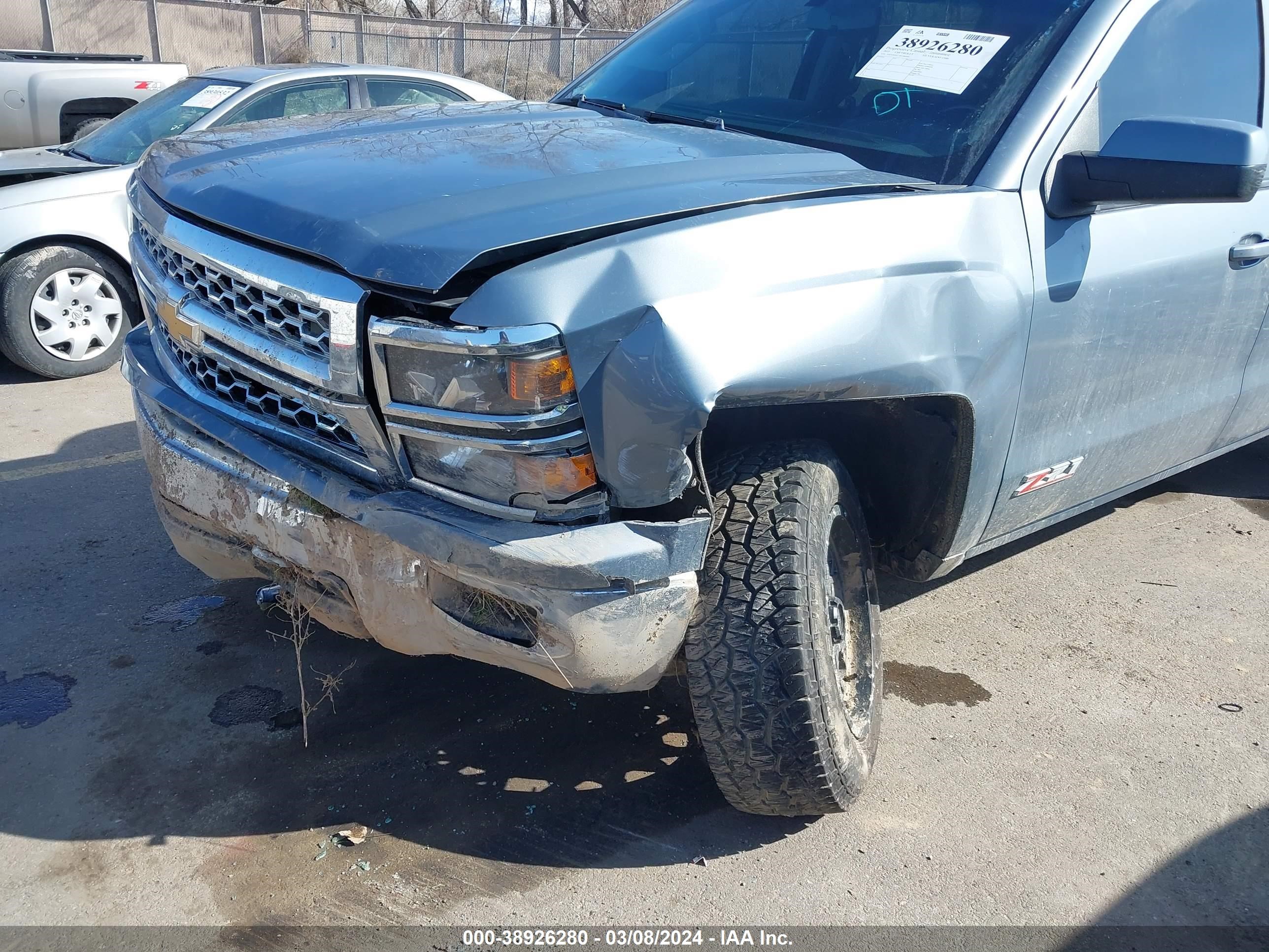 2015 Chevrolet Silverado 1500 1Lt/2Lt vin: 3GCUKREC3FG384492