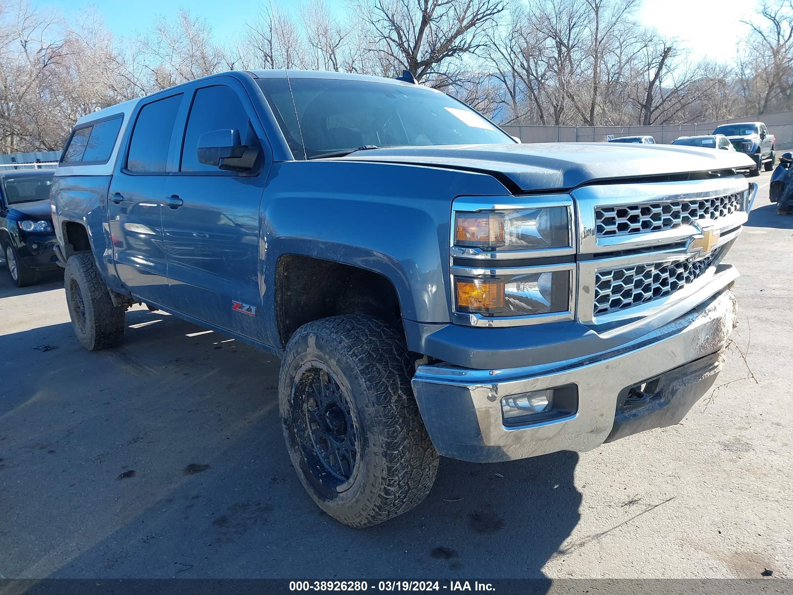 2015 Chevrolet Silverado 1500 1Lt/2Lt vin: 3GCUKREC3FG384492