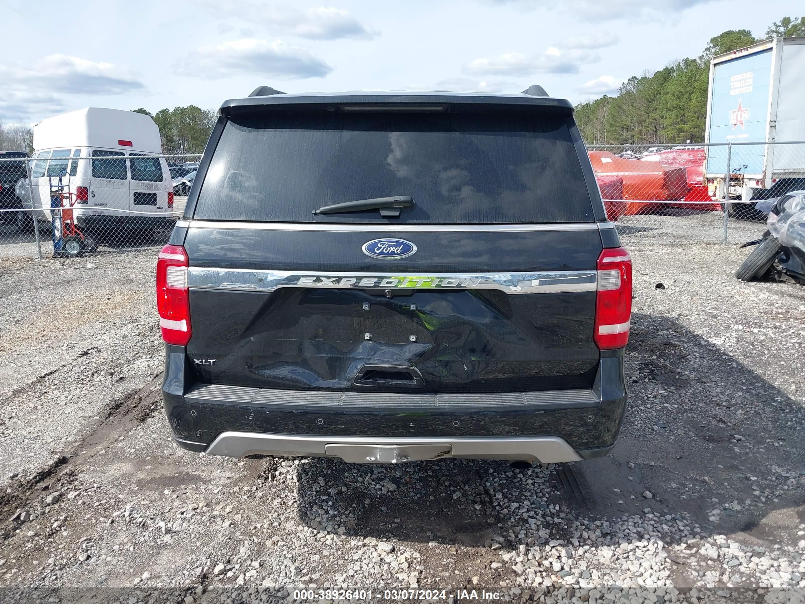 2019 Ford Expedition Xlt vin: 1FMJU1HT6KEA08151