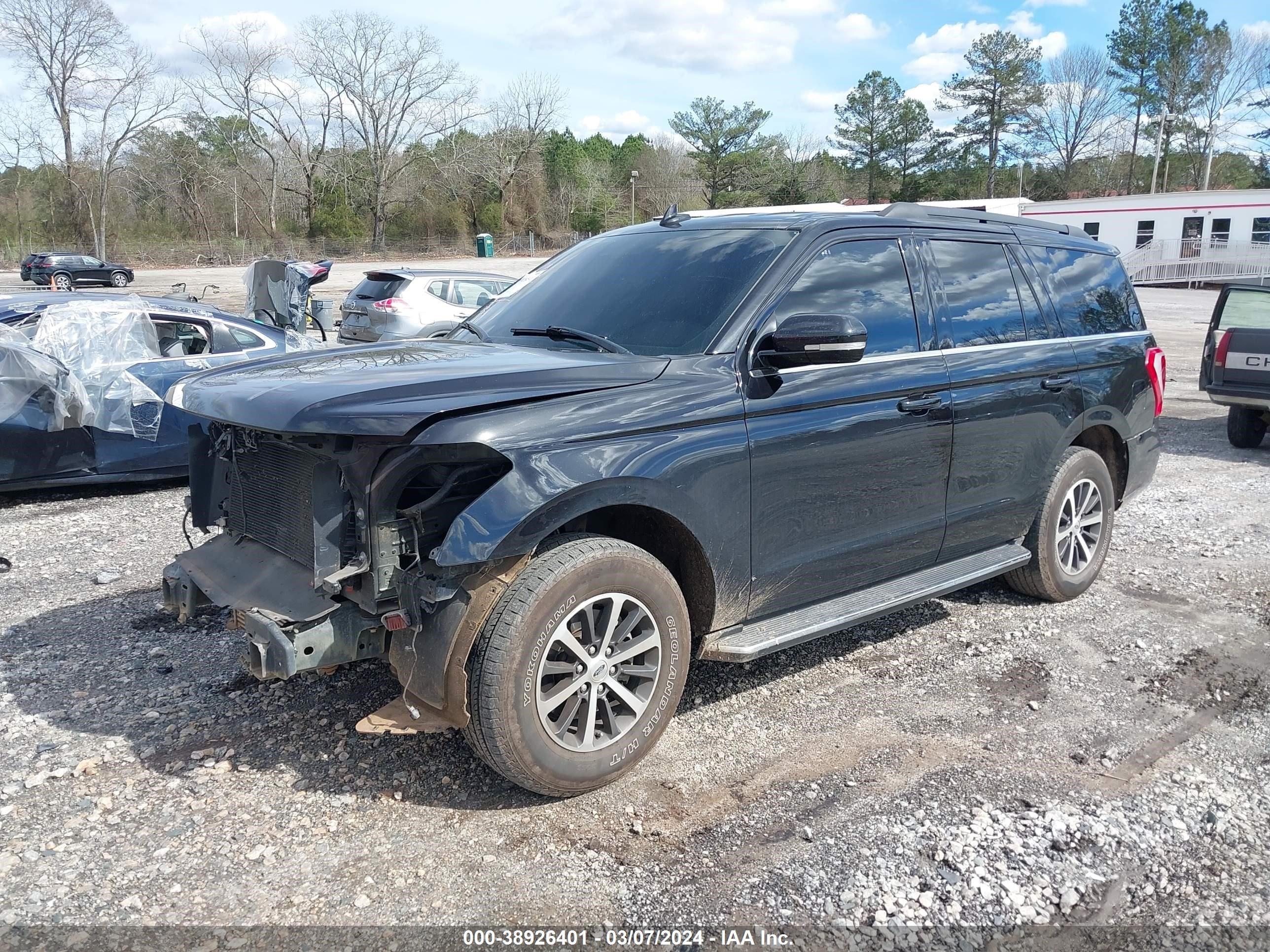 2019 Ford Expedition Xlt vin: 1FMJU1HT6KEA08151