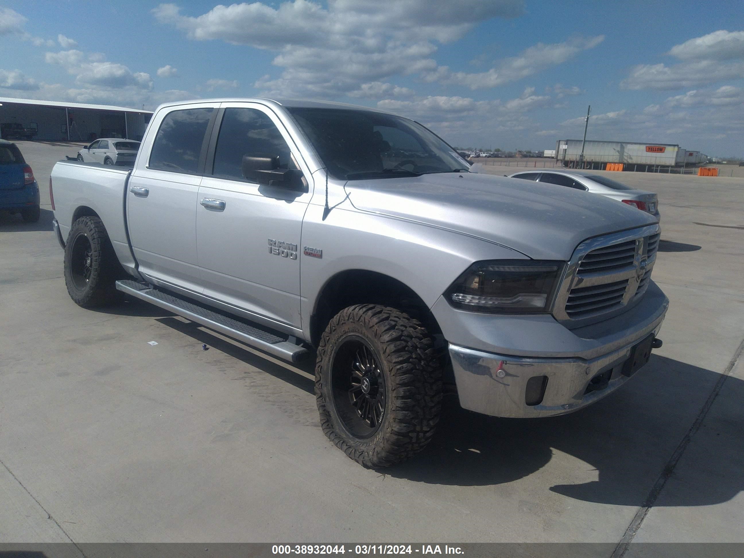 2016 Ram 1500 Lone Star vin: 1C6RR7LTXGS303496