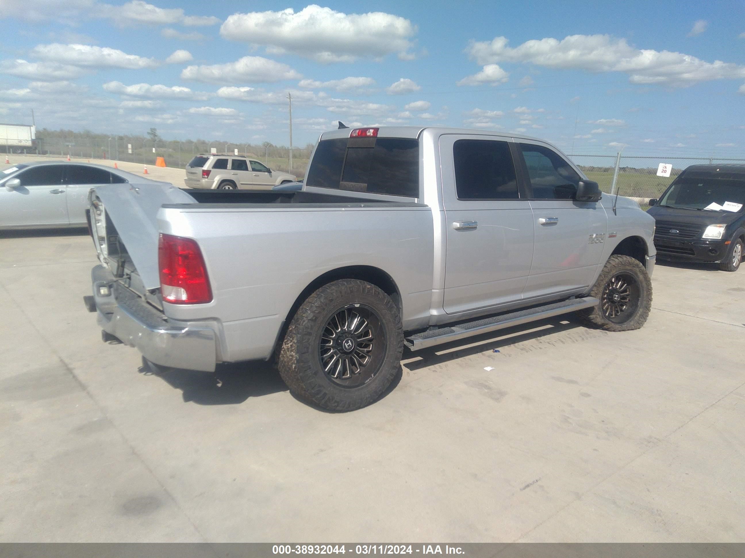 2016 Ram 1500 Lone Star vin: 1C6RR7LTXGS303496