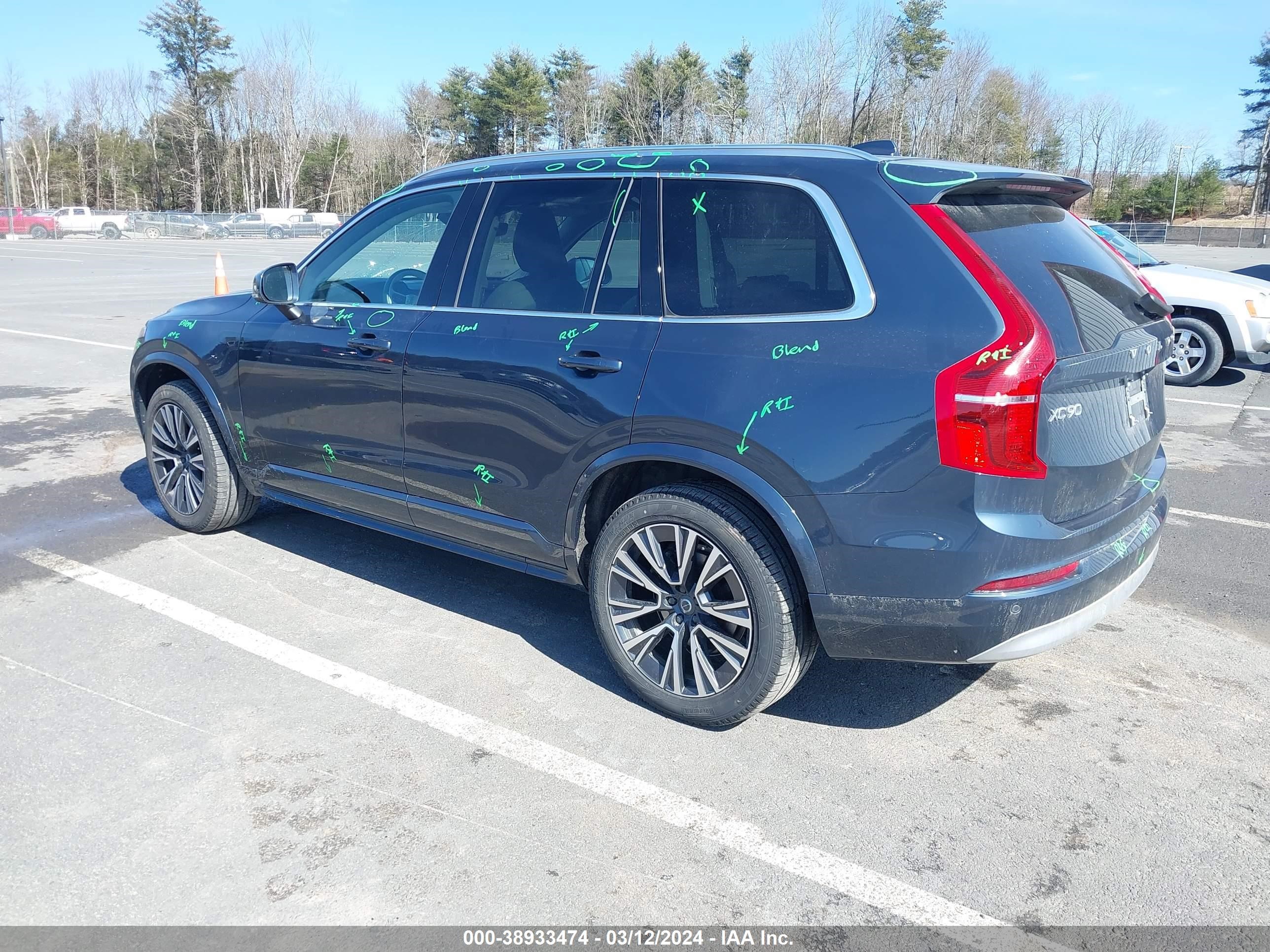 2022 Volvo Xc90 T6 Momentum 7 Passenger vin: YV4A22PK6N1830790