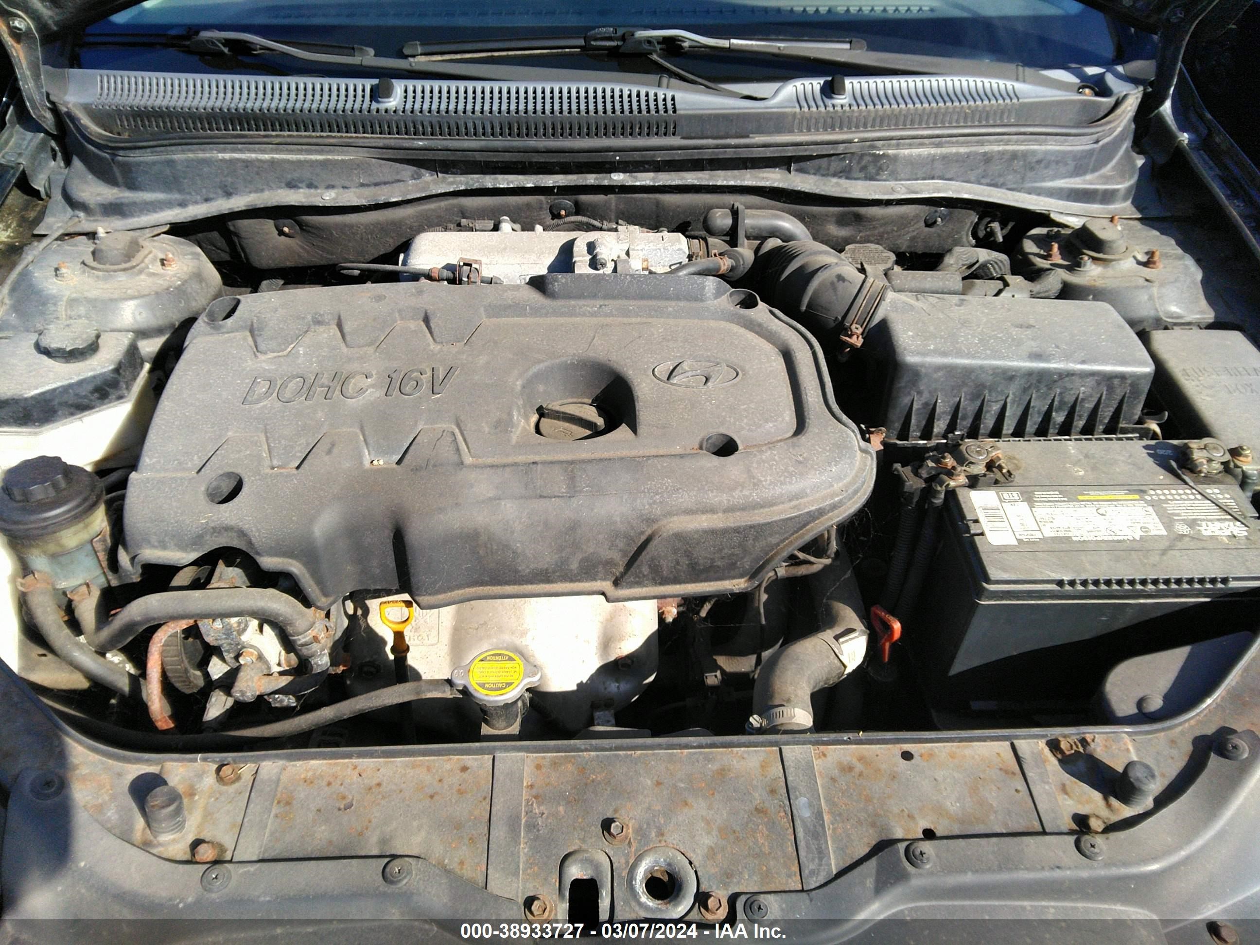 KMHCM36C58U06581 2008 Hyundai Accent Gs