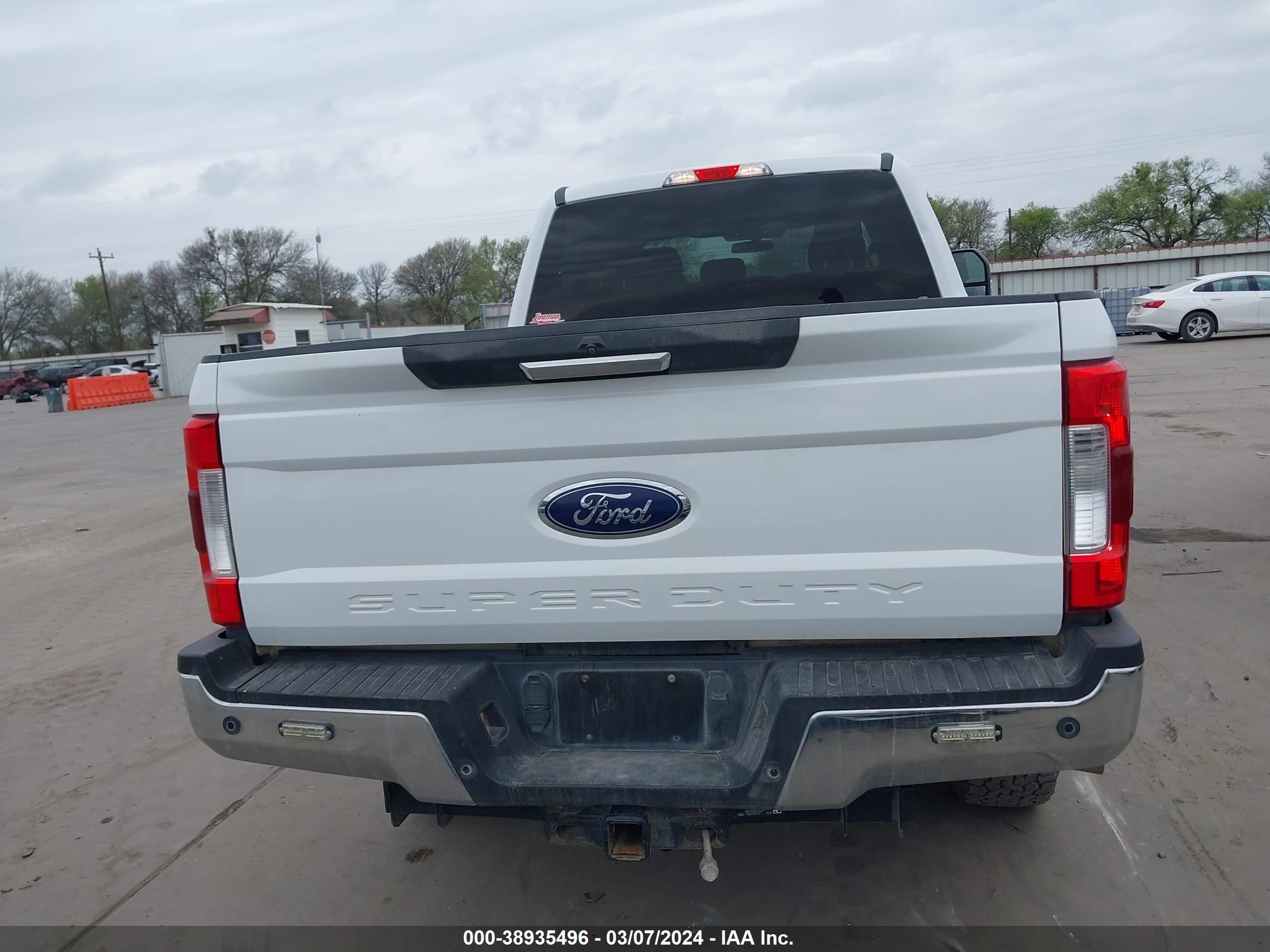 1FT7W2BT2HED98861 2017 Ford F-250 Xlt