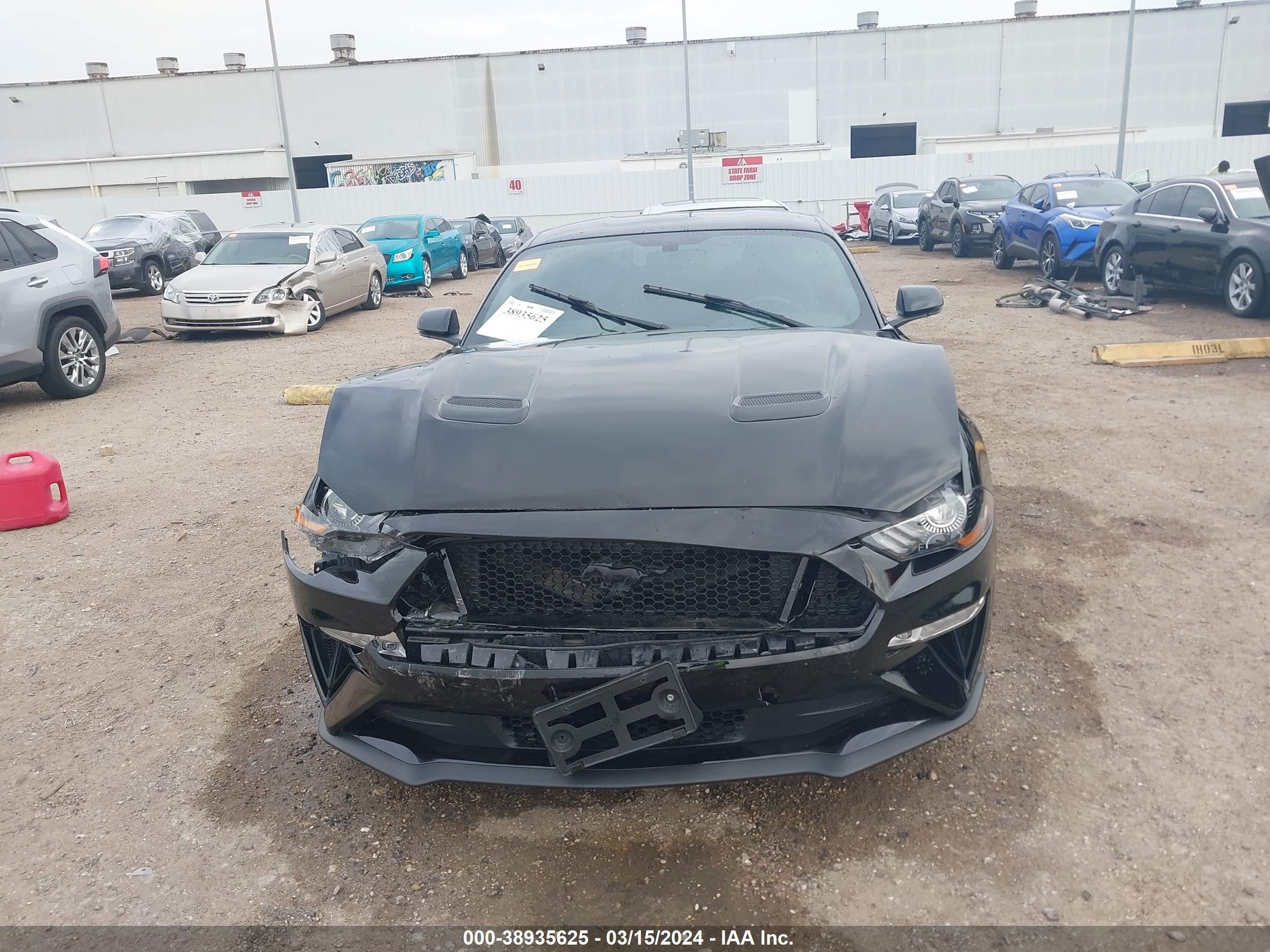 2020 Ford Mustang Gt Premium Fastback vin: 1FA6P8CF3L5135619