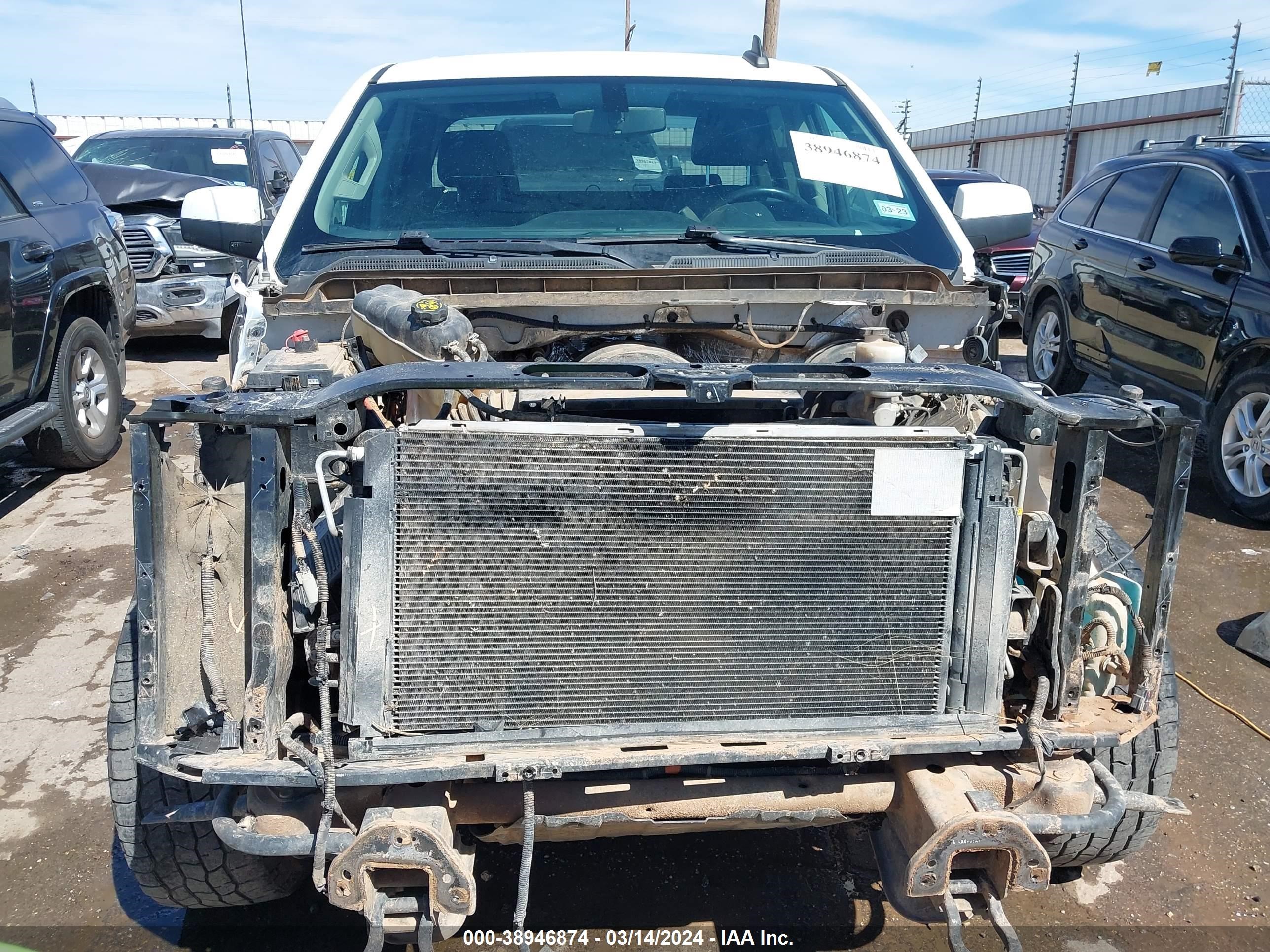 2018 Chevrolet Silverado 1500 1Lt vin: 3GCUKREC8JG425918